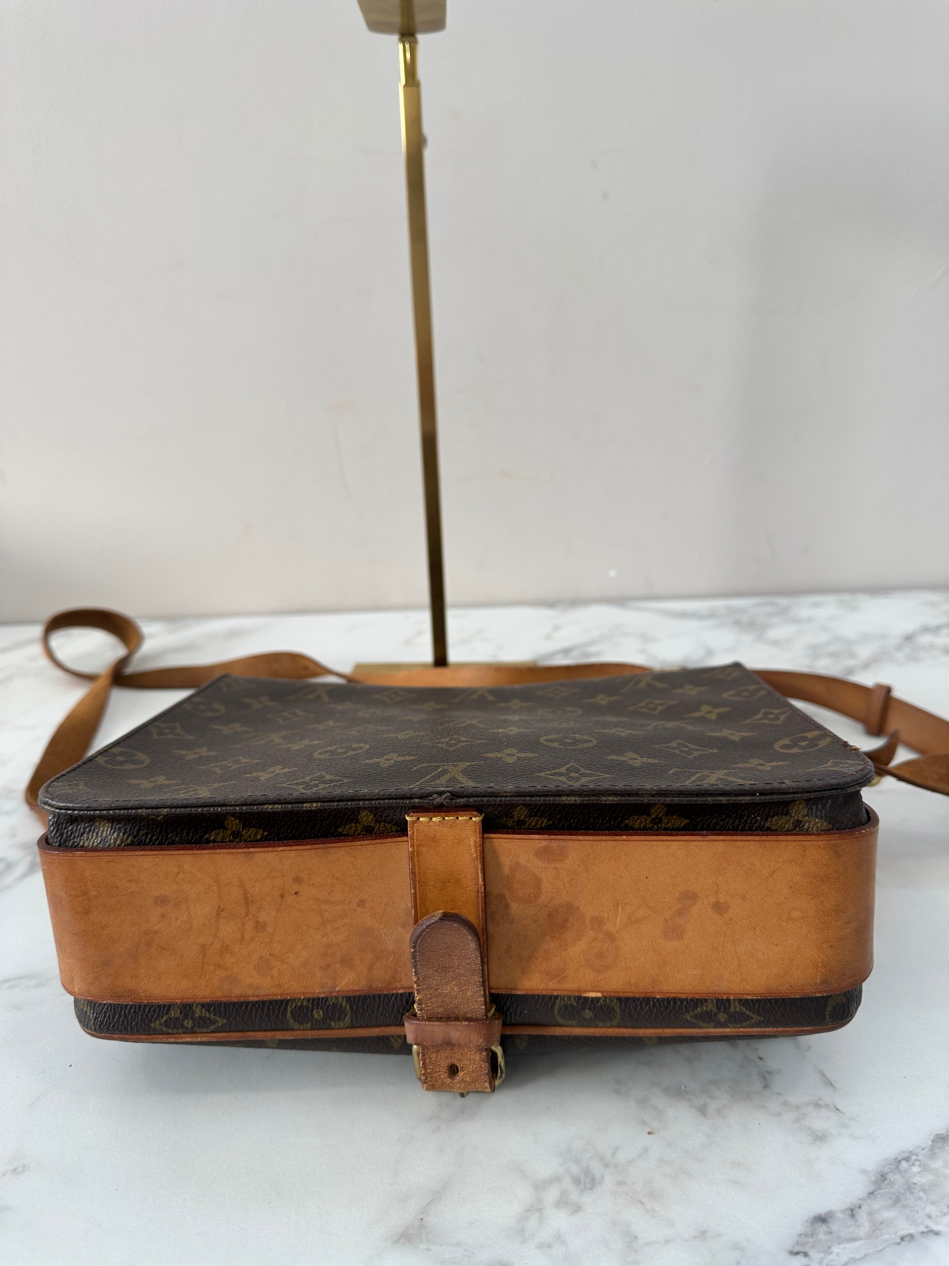 Louis Vuitton Cartouchiere GM