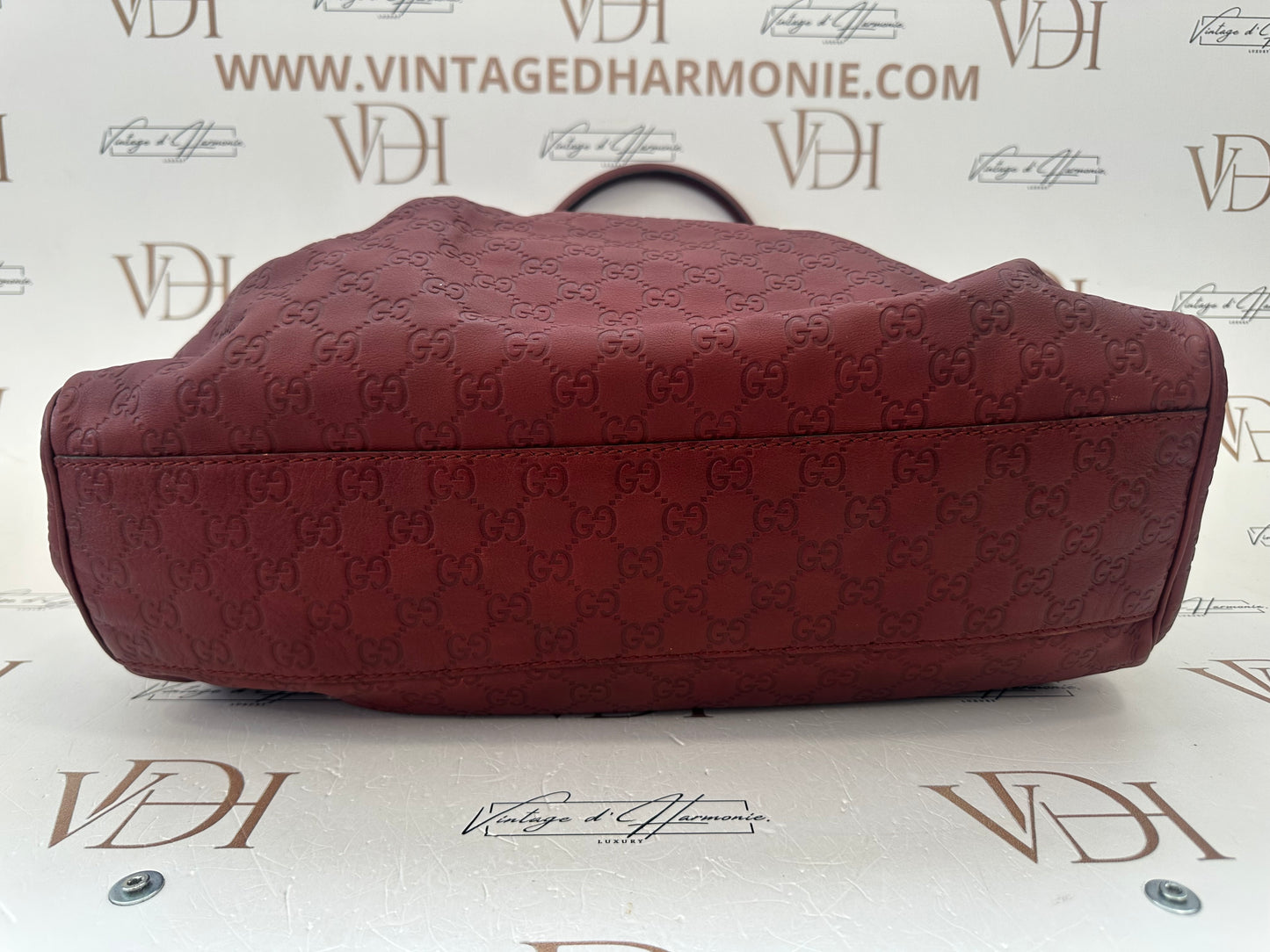 382879 - Gucci Sukey