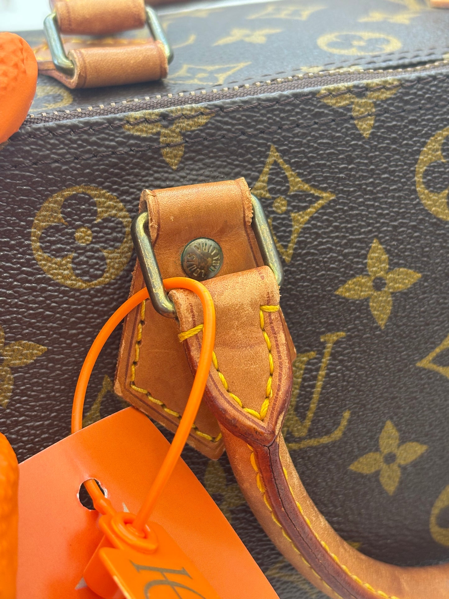 018907 - Louis Vuitton Speedy 30