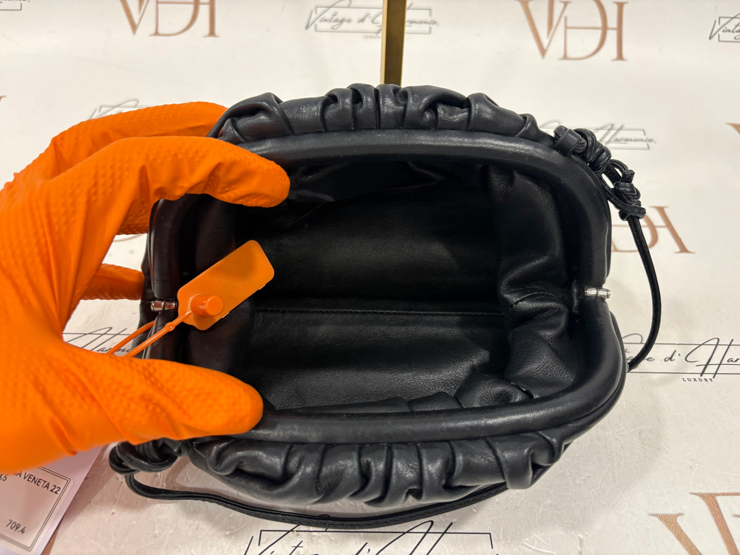 201088 - Bottega Veneta Pouch