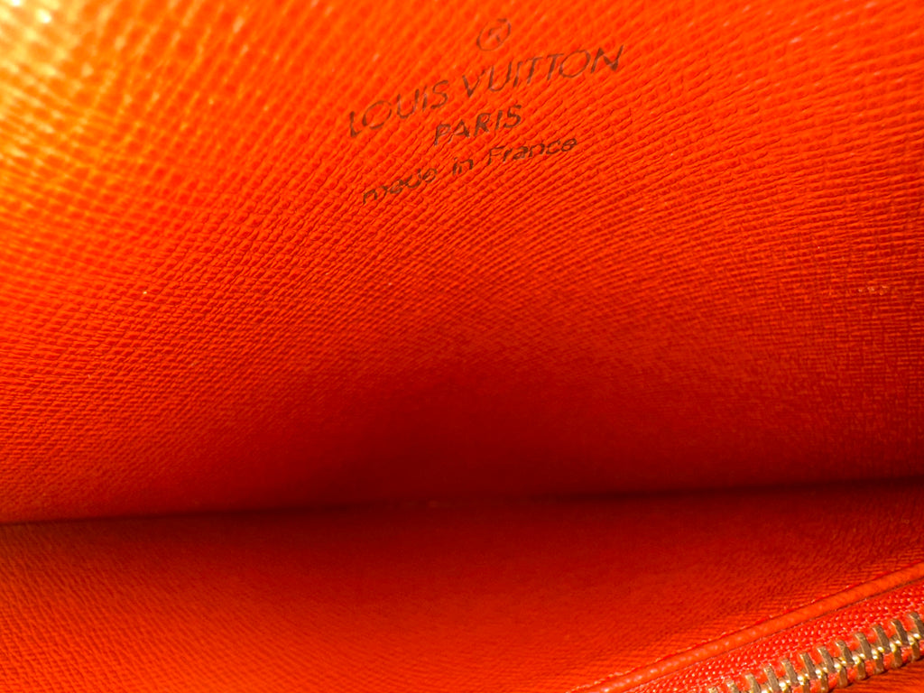 Louis Vuitton Damier Tribecca