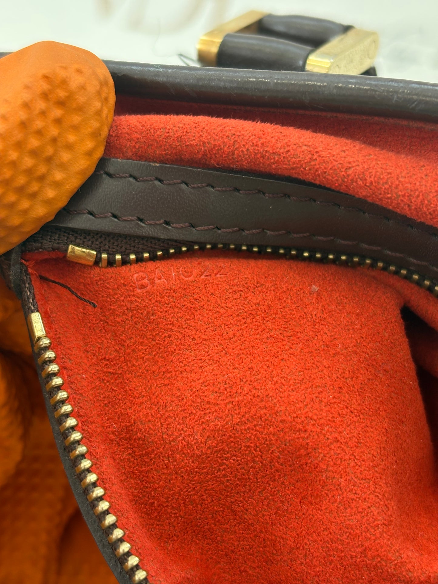018756 - Louis Vuitton Manosque PM