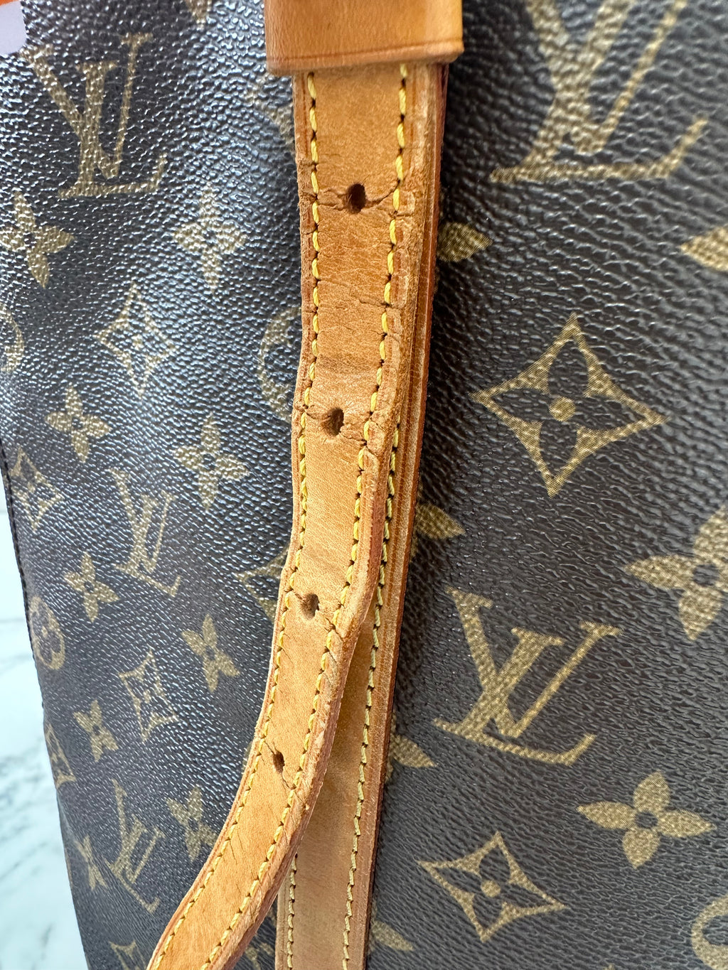 Louis Vuitton Bucket GM