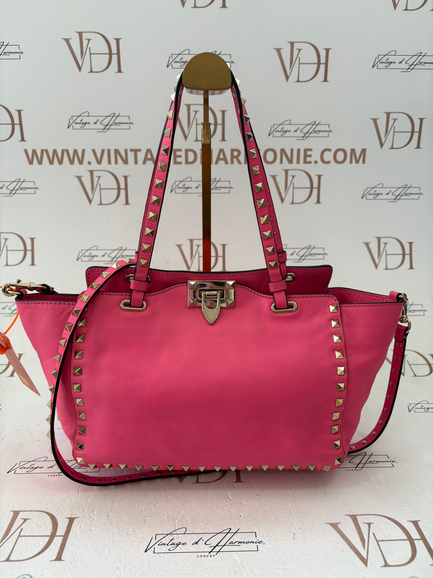 201267 - Valentino Rockstud