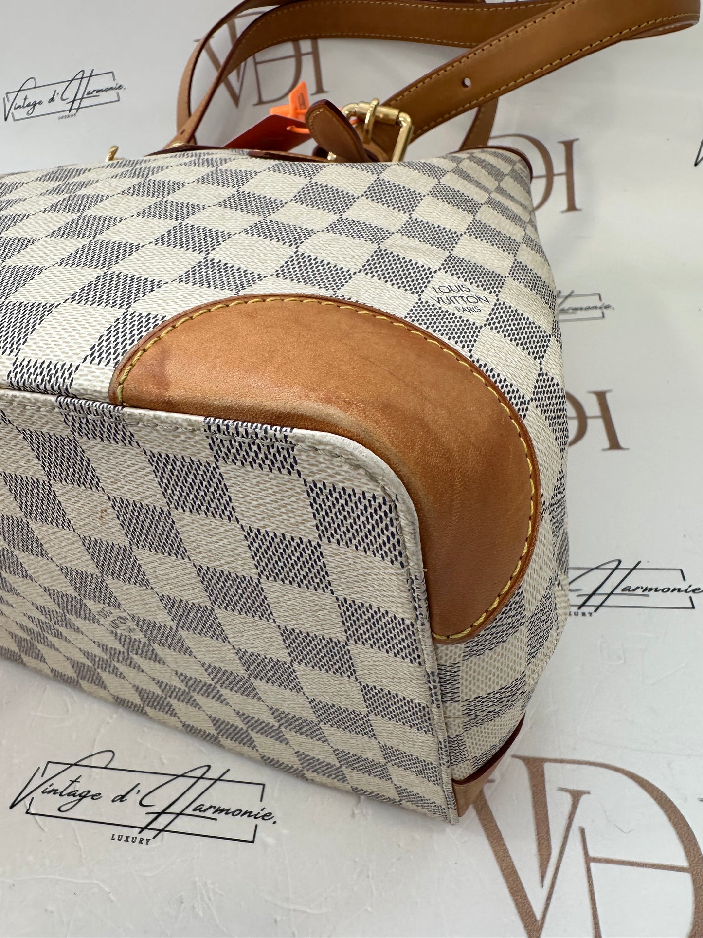 382685 - Louis Vuitton Hampstead