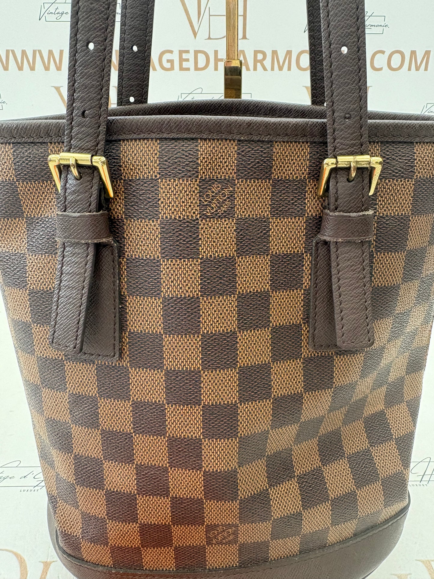 018663 - Louis Vuitton Marais Damier