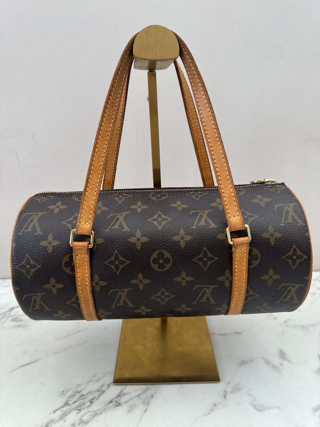 Louis Vuitton Papillon 26