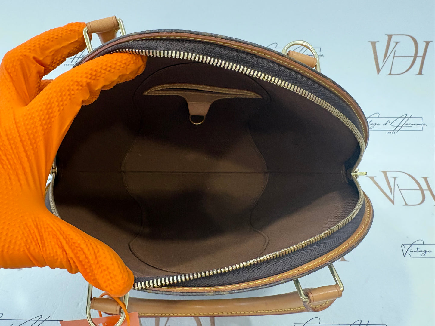 017719 - Louis Vuitton Ellipse PM