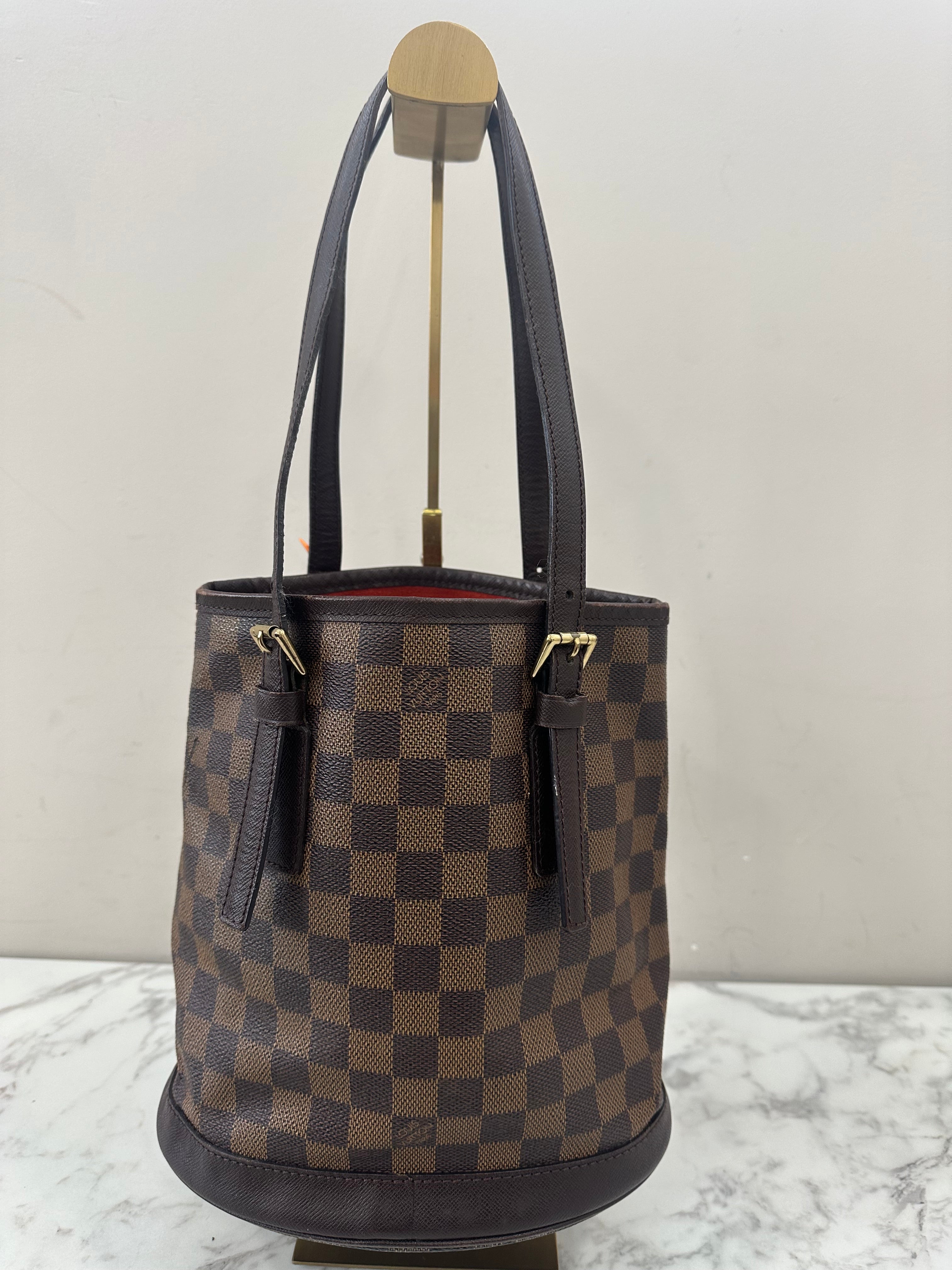 Louis Vuitton Marais Ebene