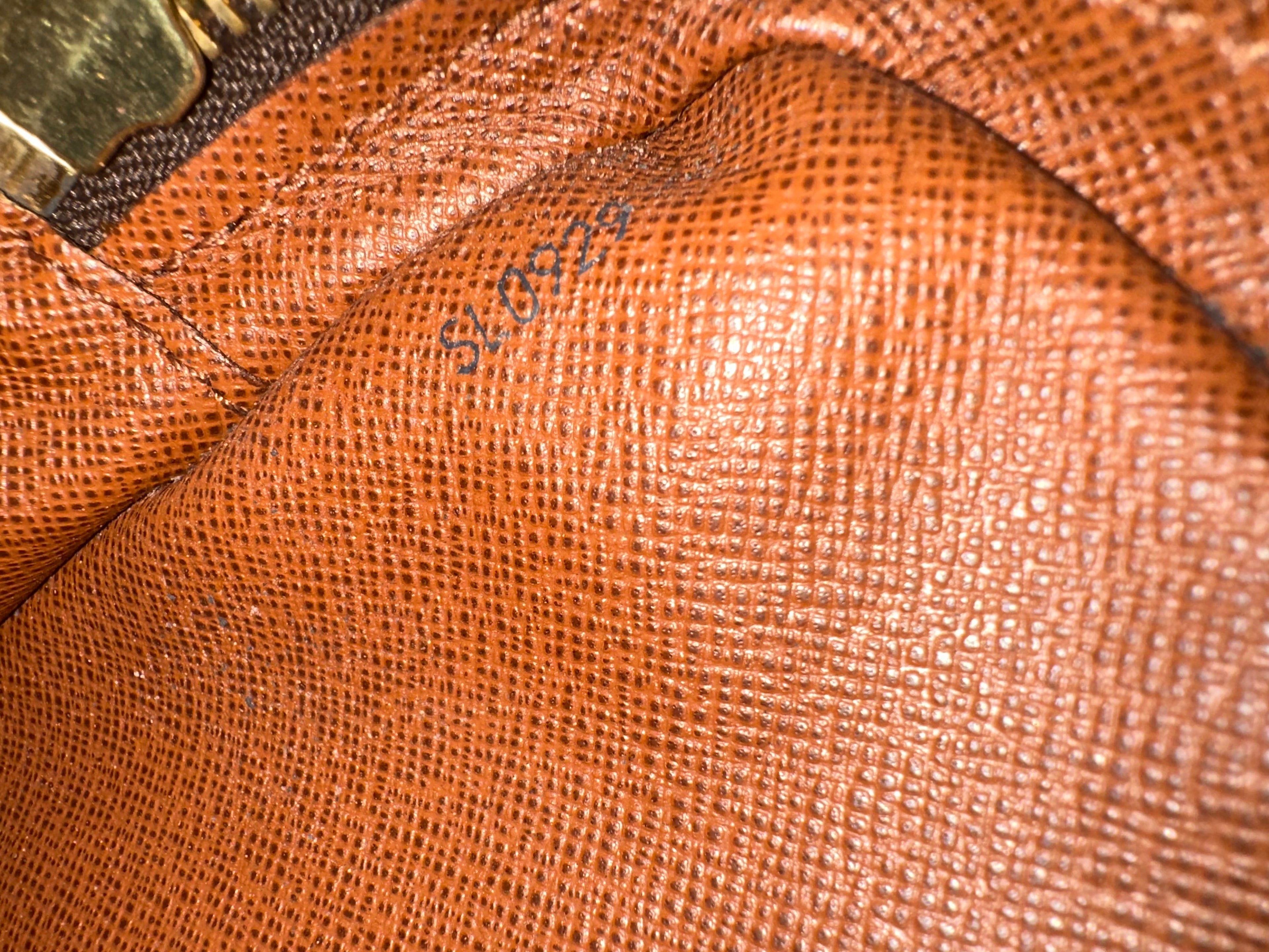 Louis Vuitton Dragonne GM