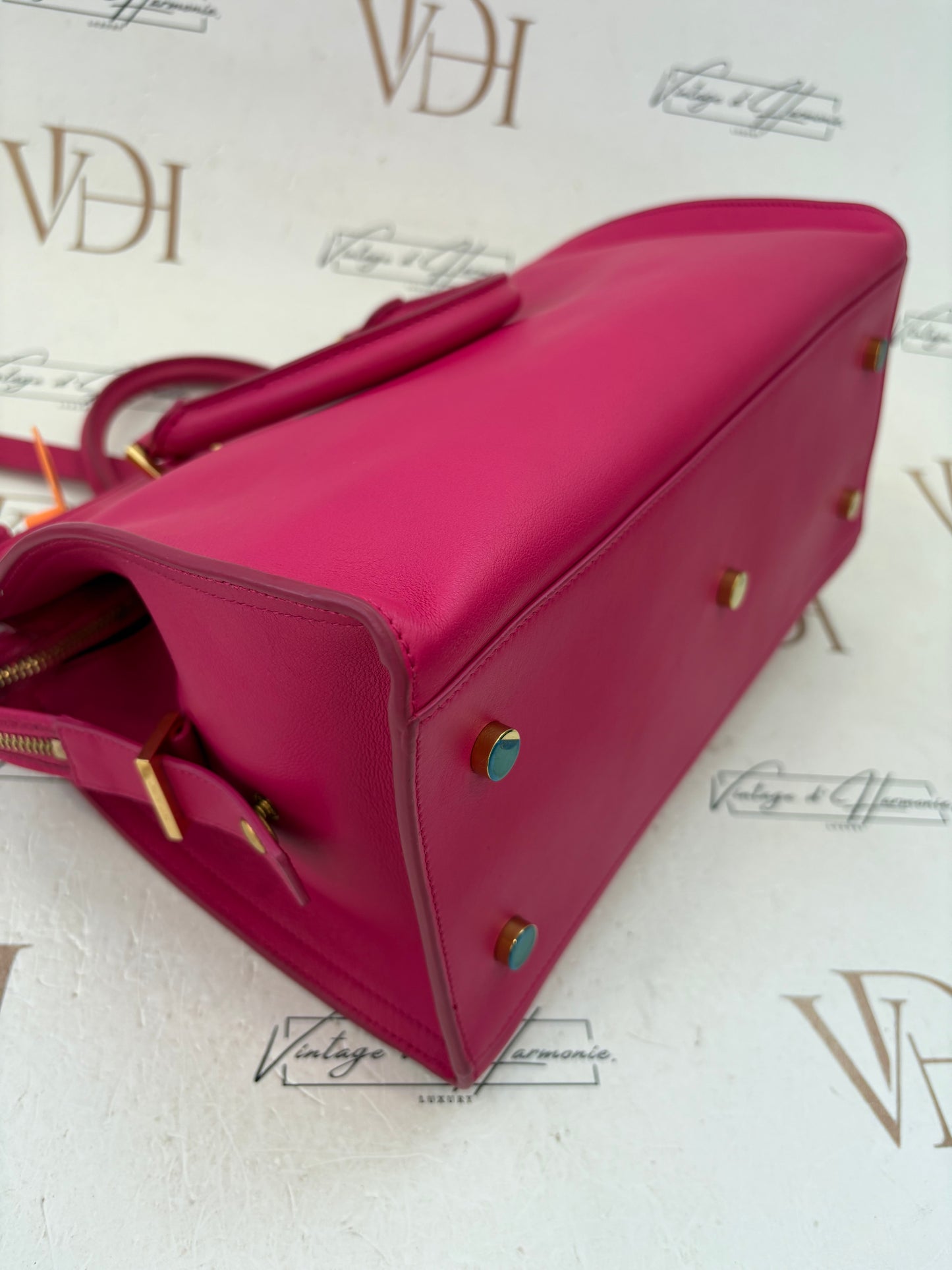 201417 - Saint Laurent Cabas
