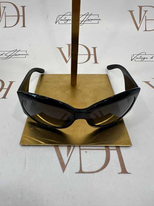 016822 - Chanel Sunglasses