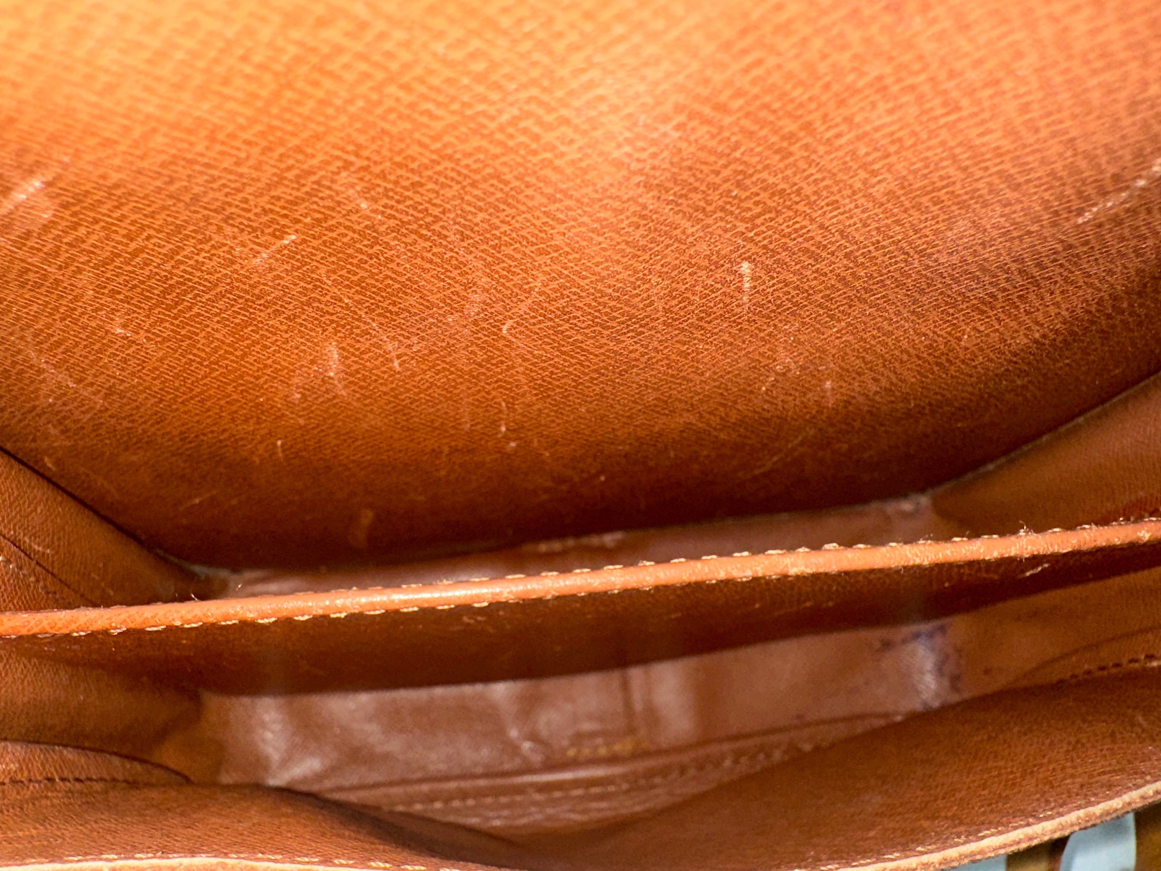 Louis Vuitton Cartouchiere MM