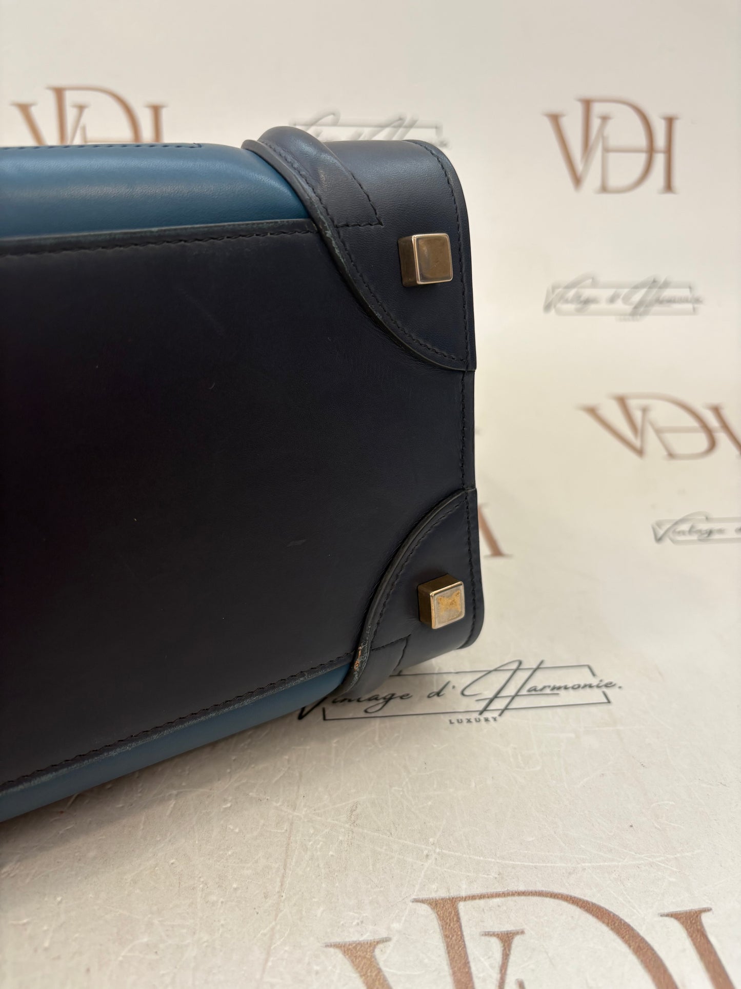 384193 - Céline Luggage