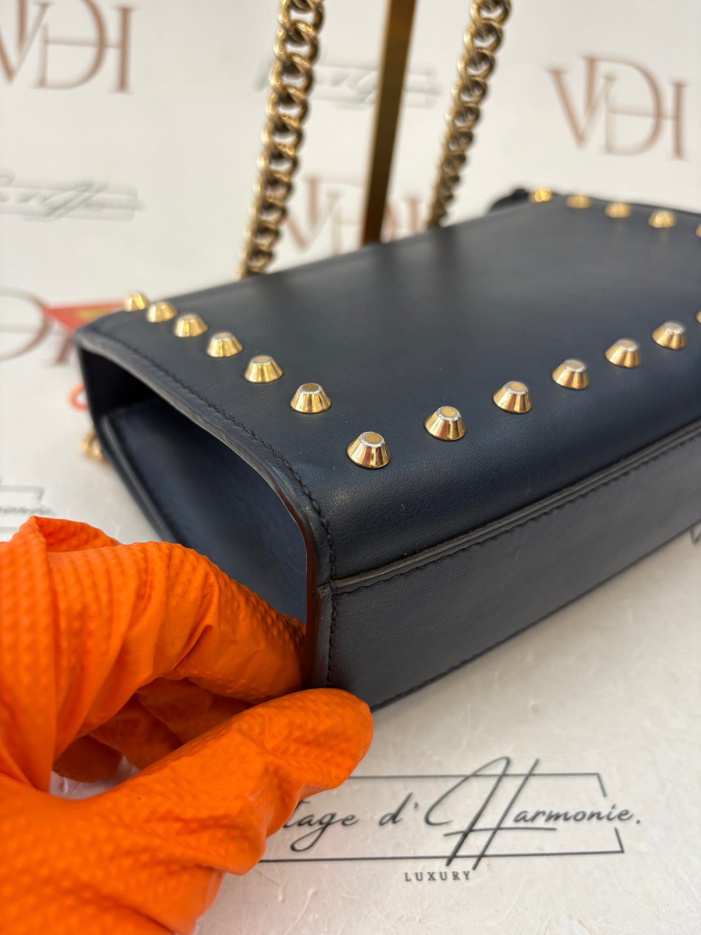 383281 - Gucci Padlock
