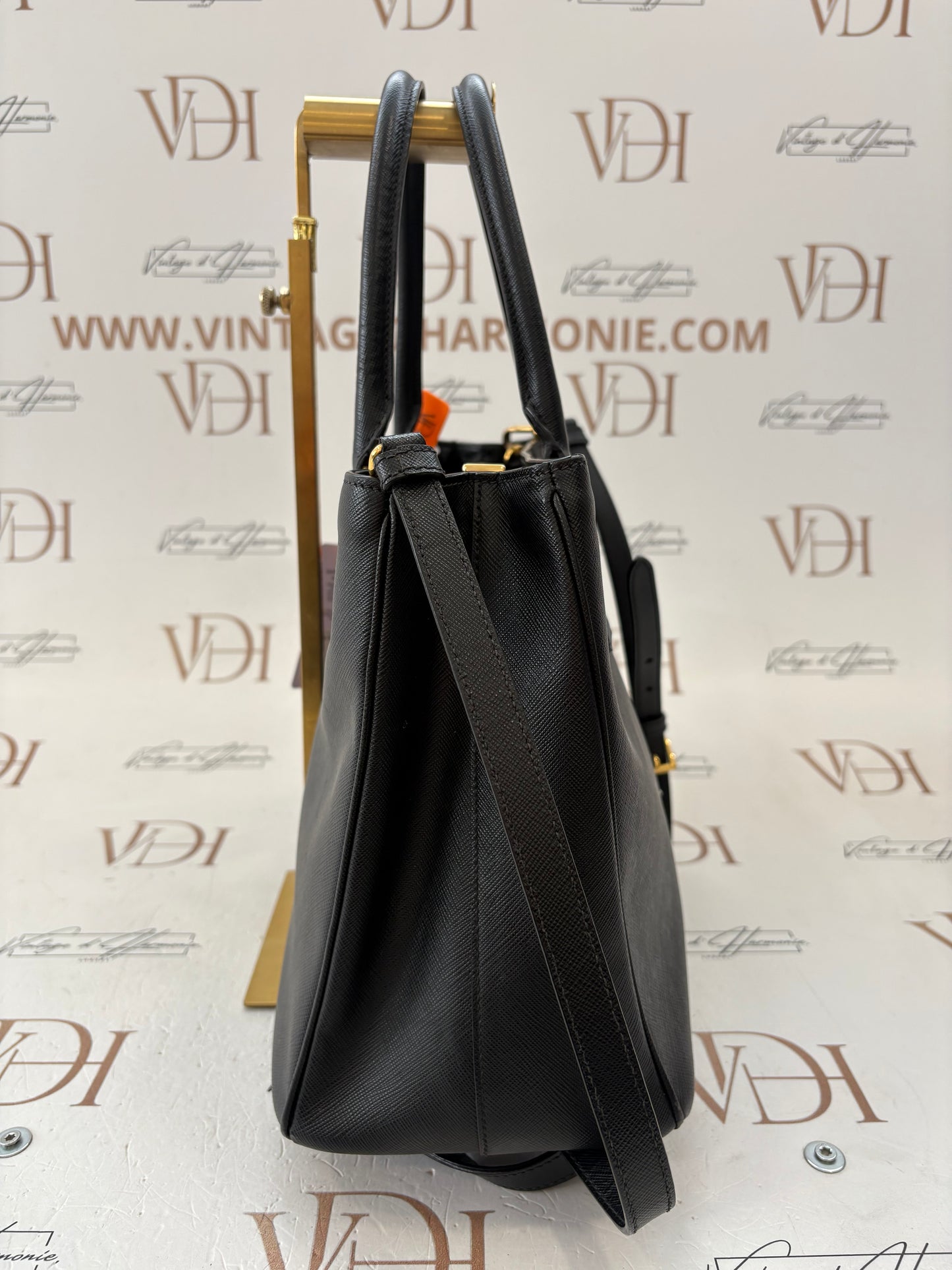 384303 - Prada Galleria Black