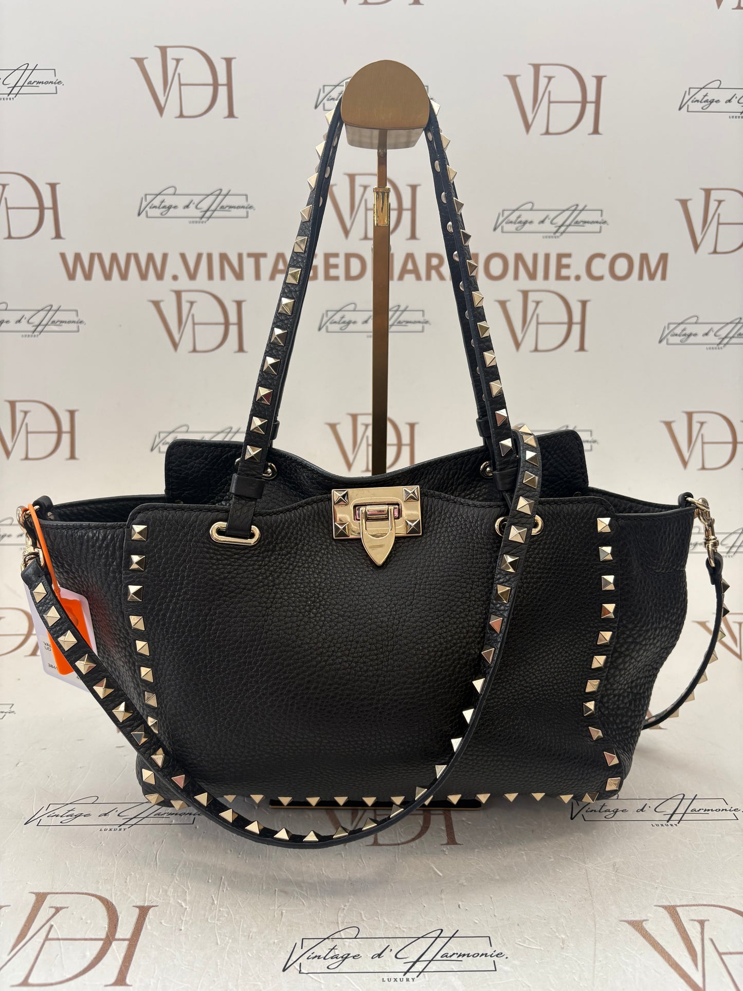 384159 - Valentino Rockstud