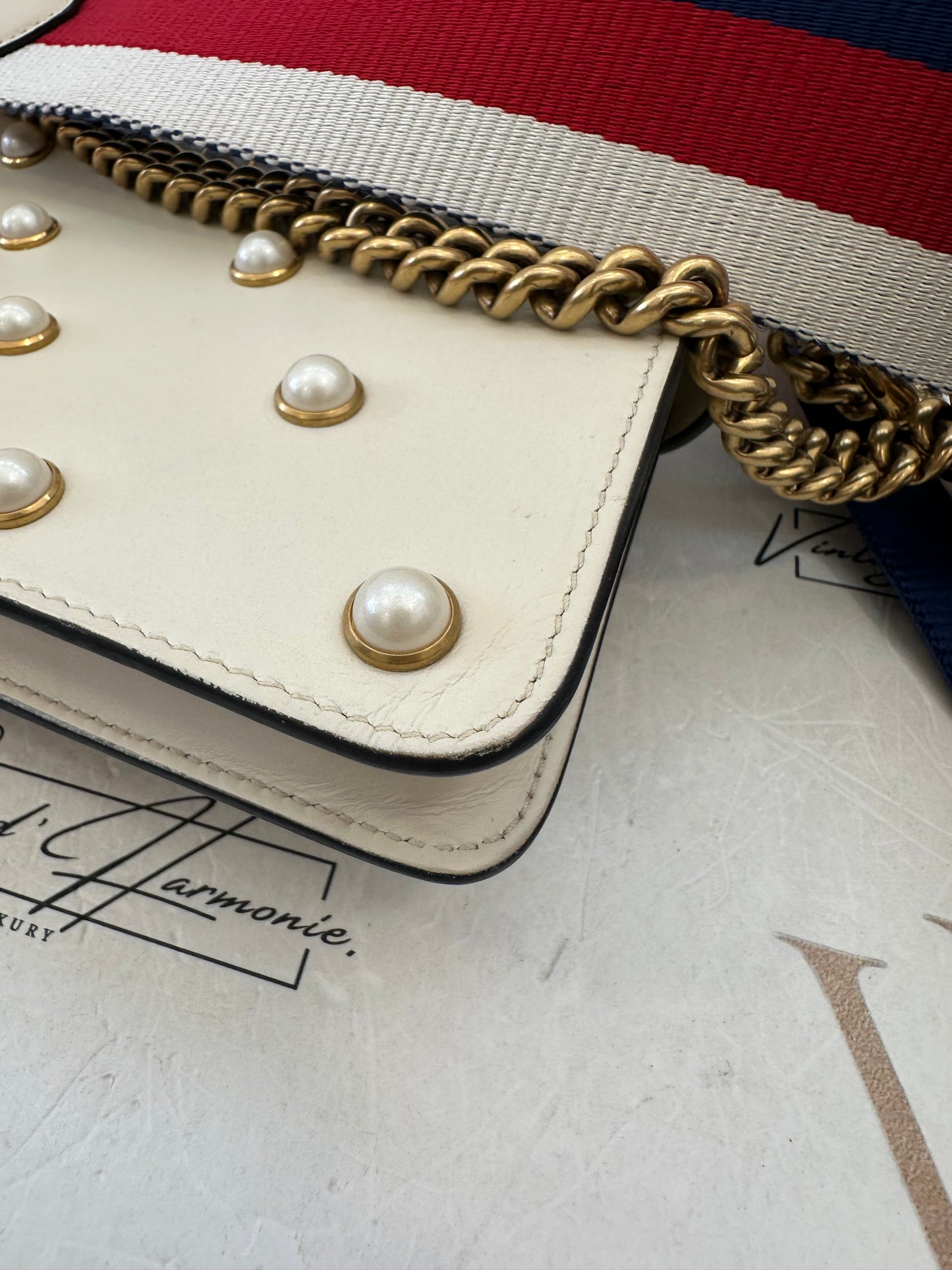 382783 - Gucci Queen Margaret