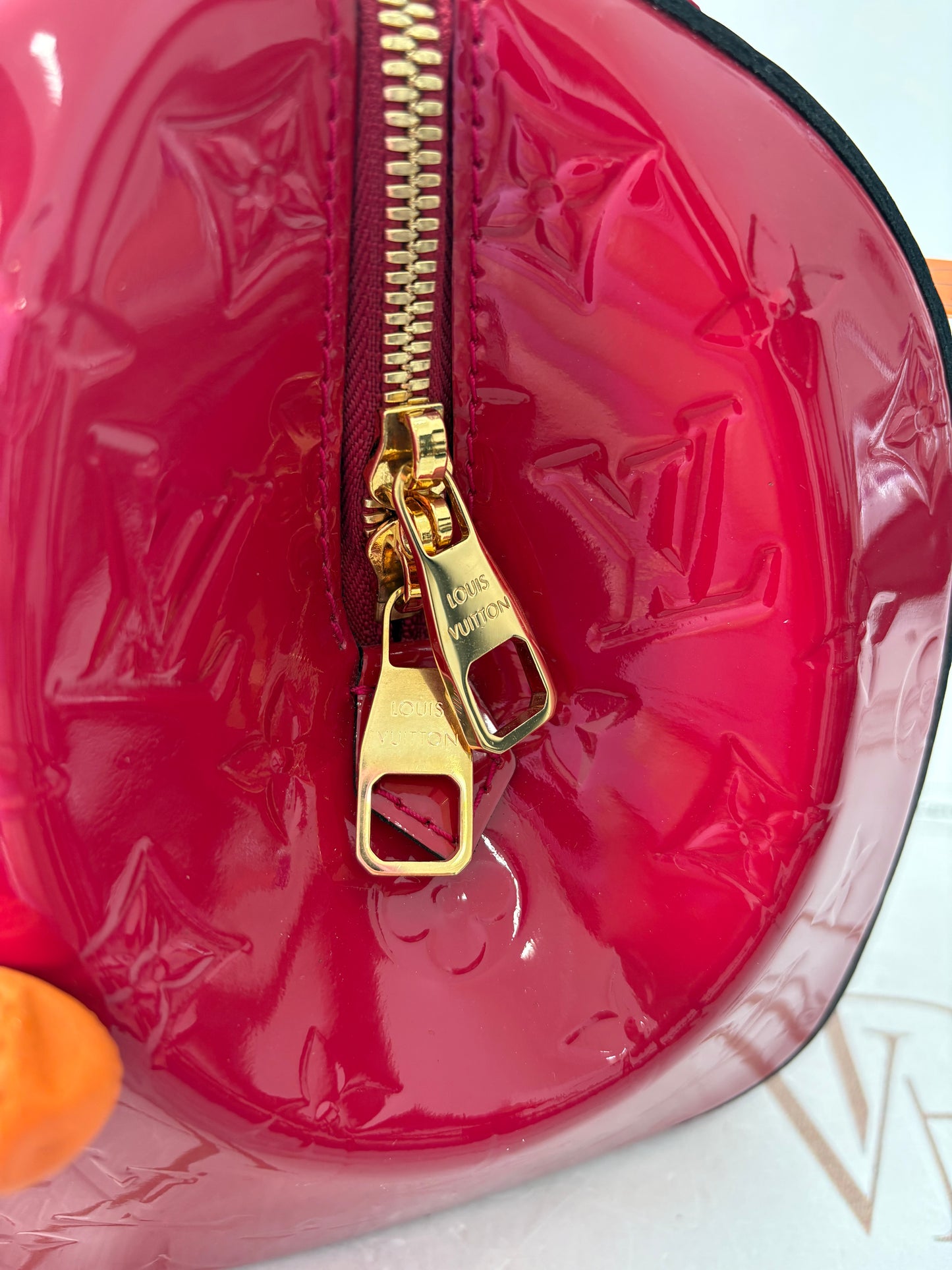 018883 - Louis Vuitton Vernis Montana