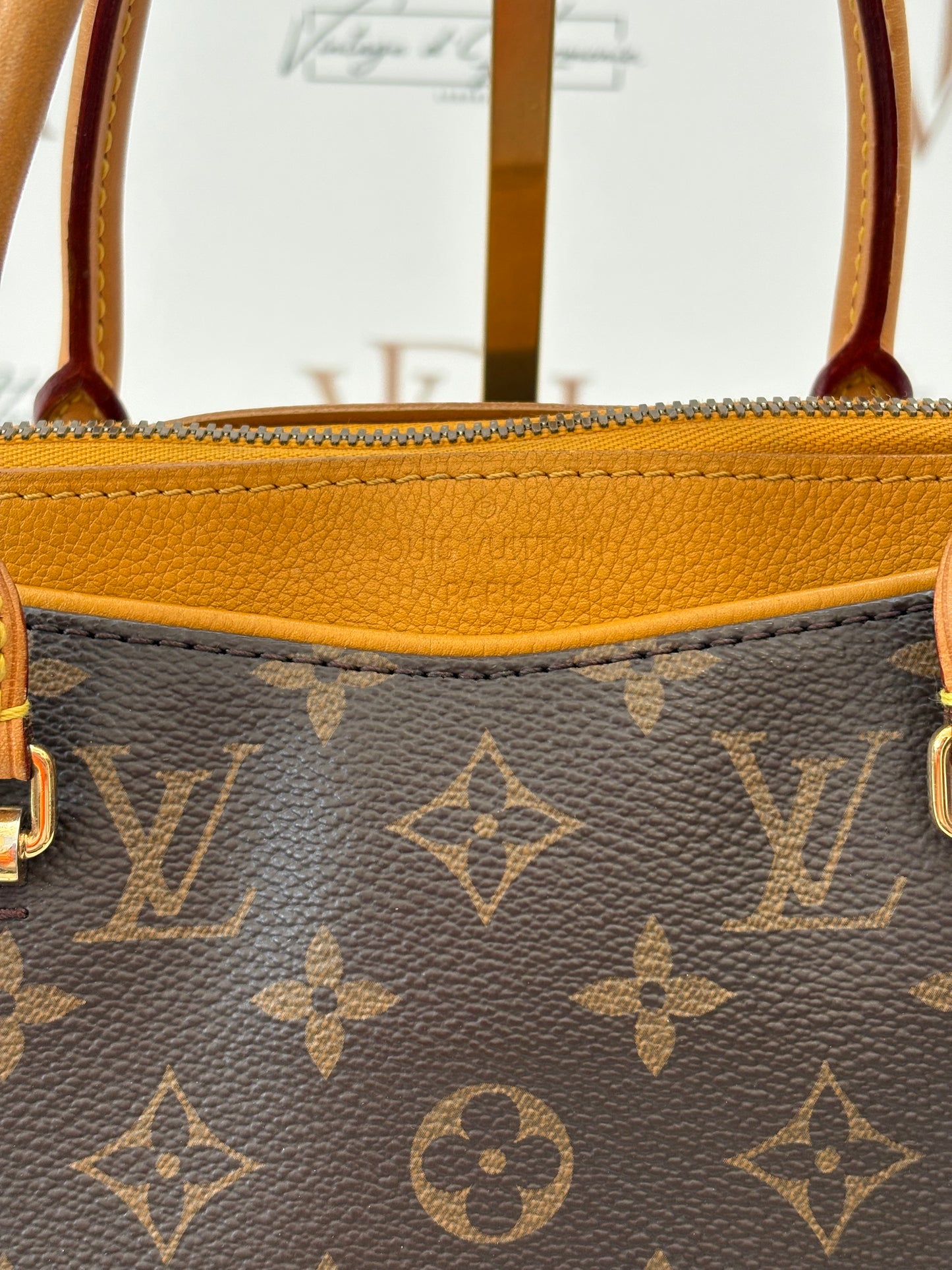 384141 - Louis Vuitton Pallas