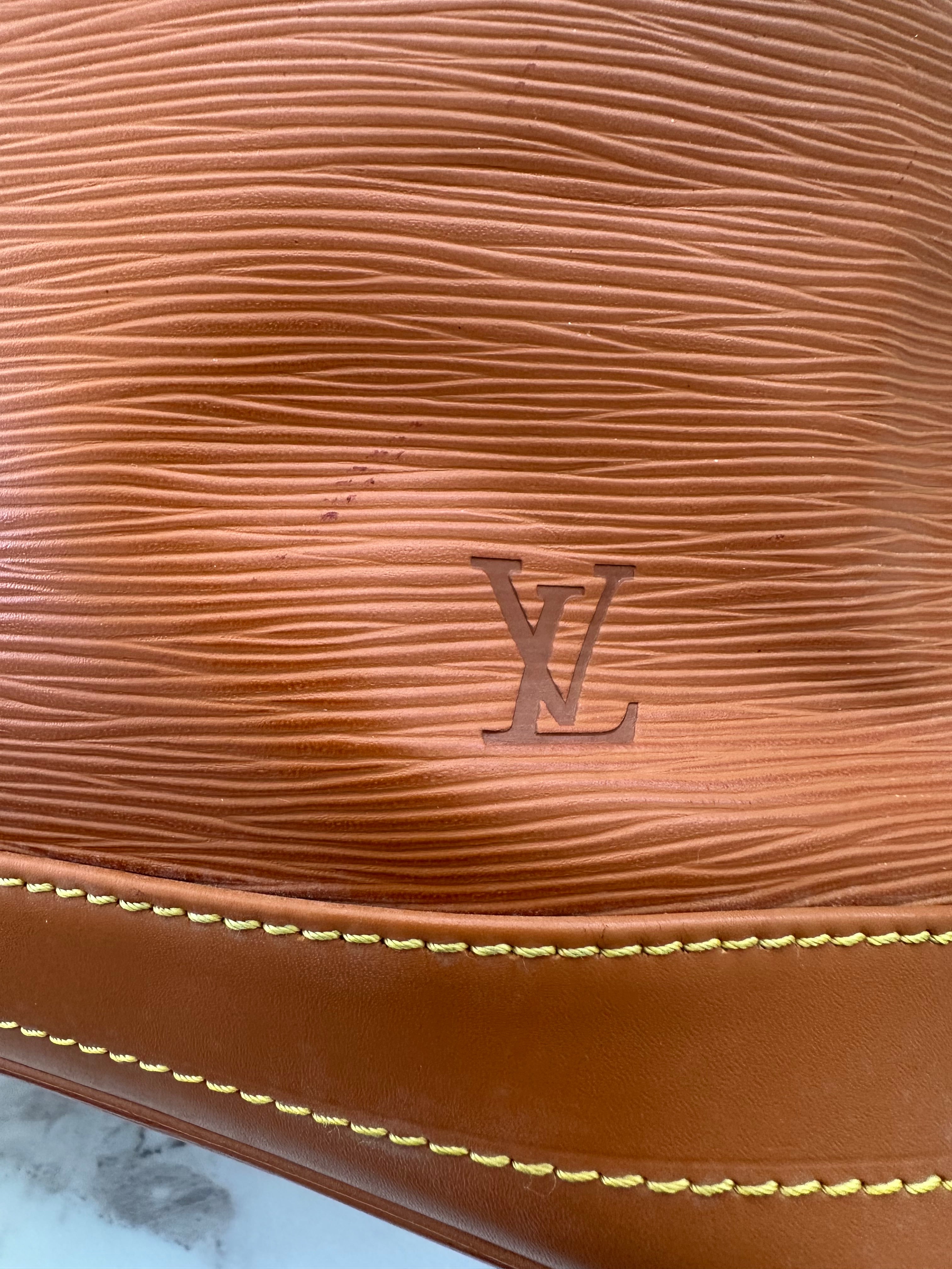 Louis Vuitton Noé Epi Brown