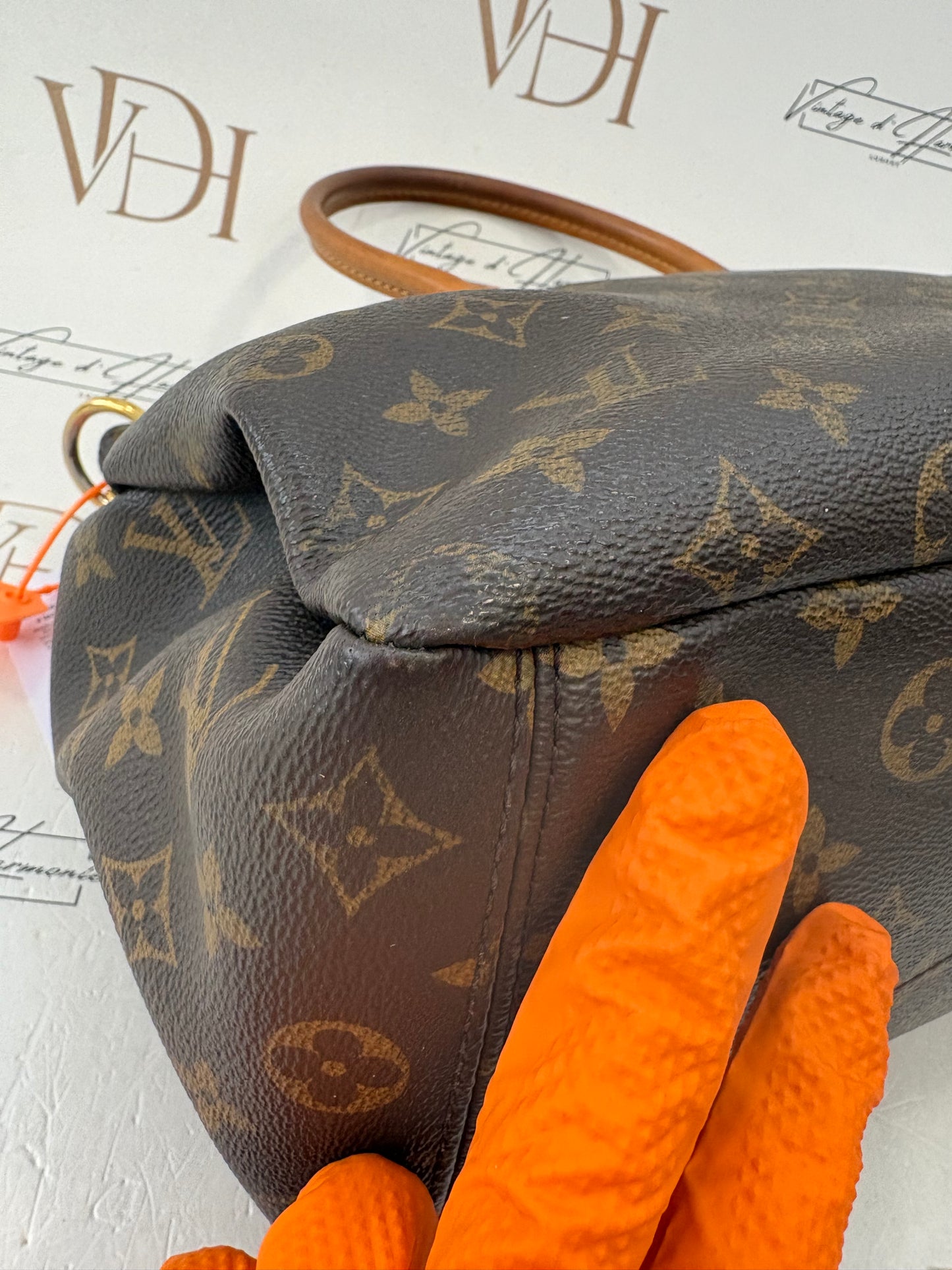382944 - Louis Vuitton Pallas