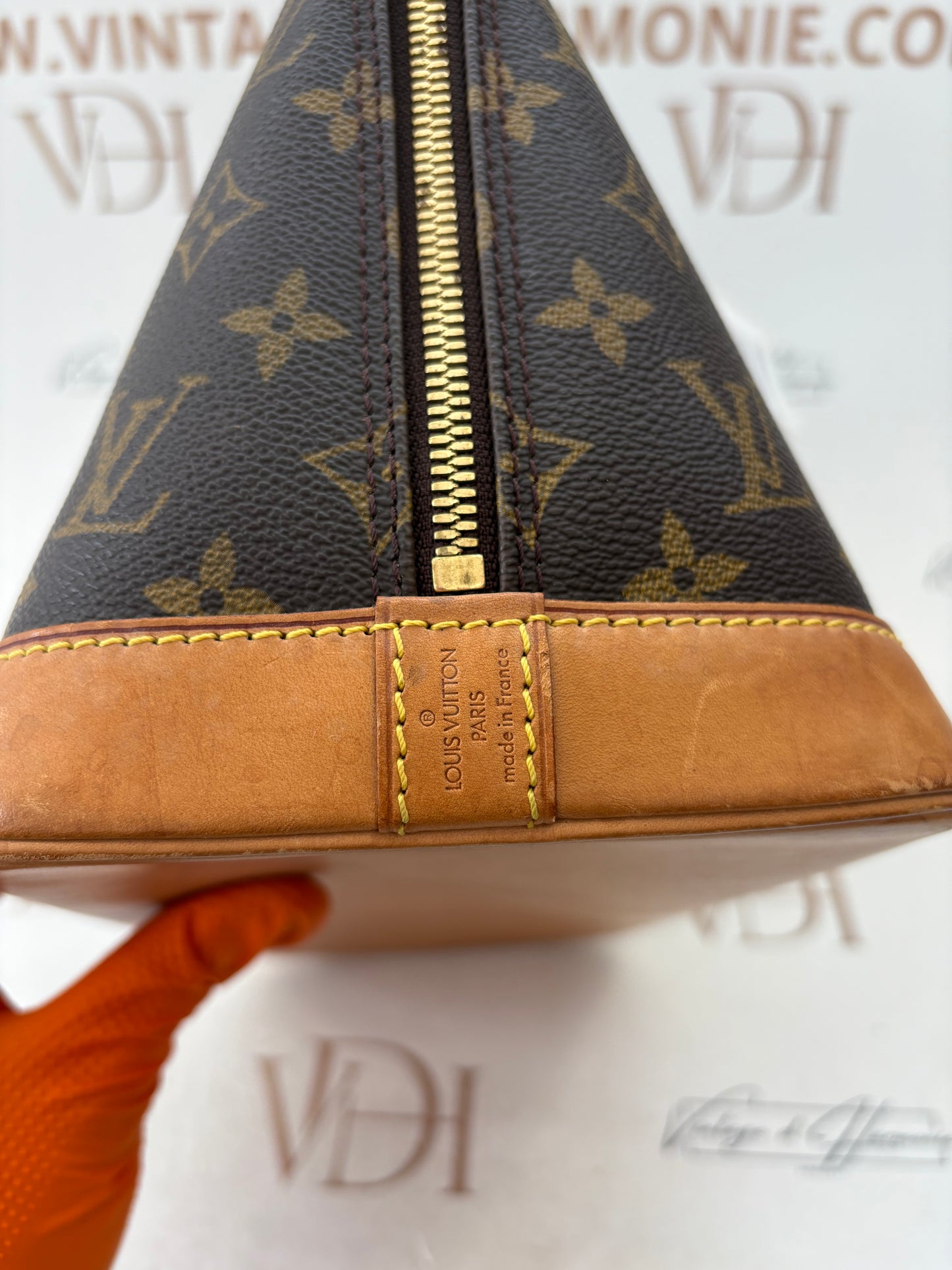 018850 - Louis Vuitton Alma