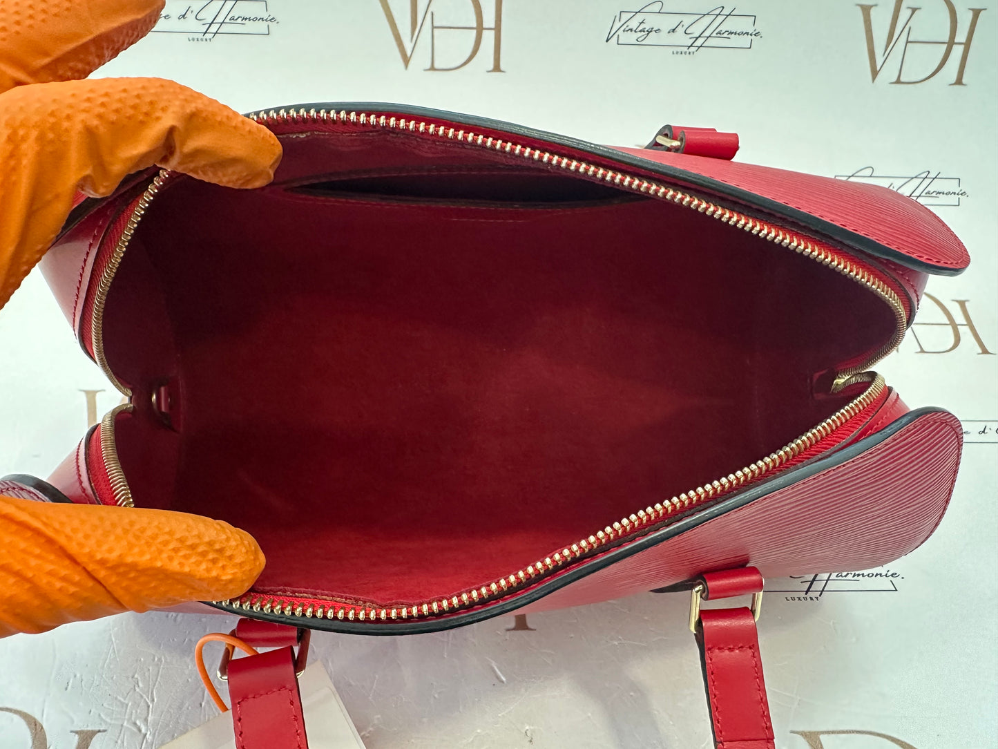 017814 - Louis Vuitton Red Epi Soufflot