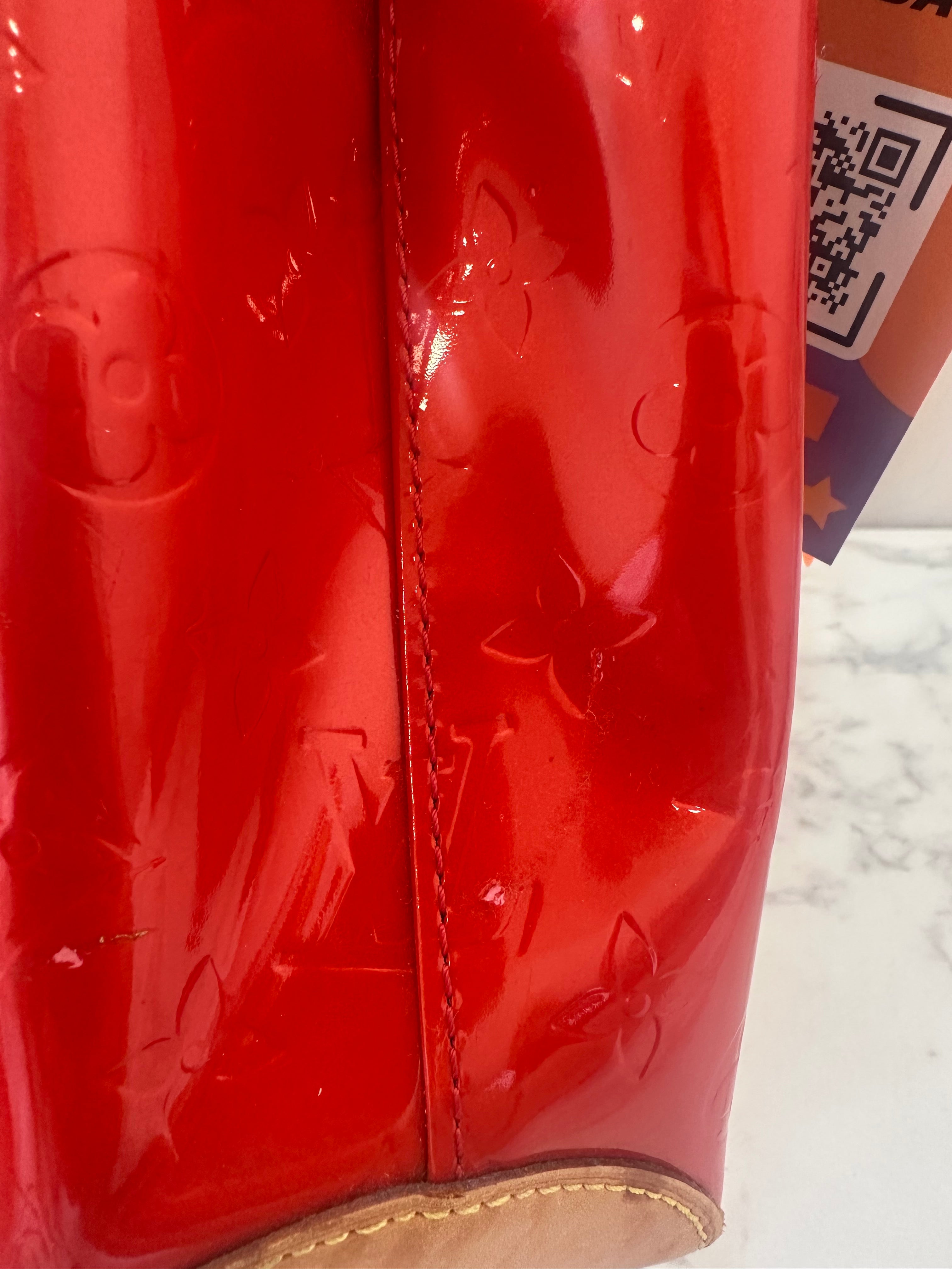 Louis Vuitton Biscayne Bay GM Vern