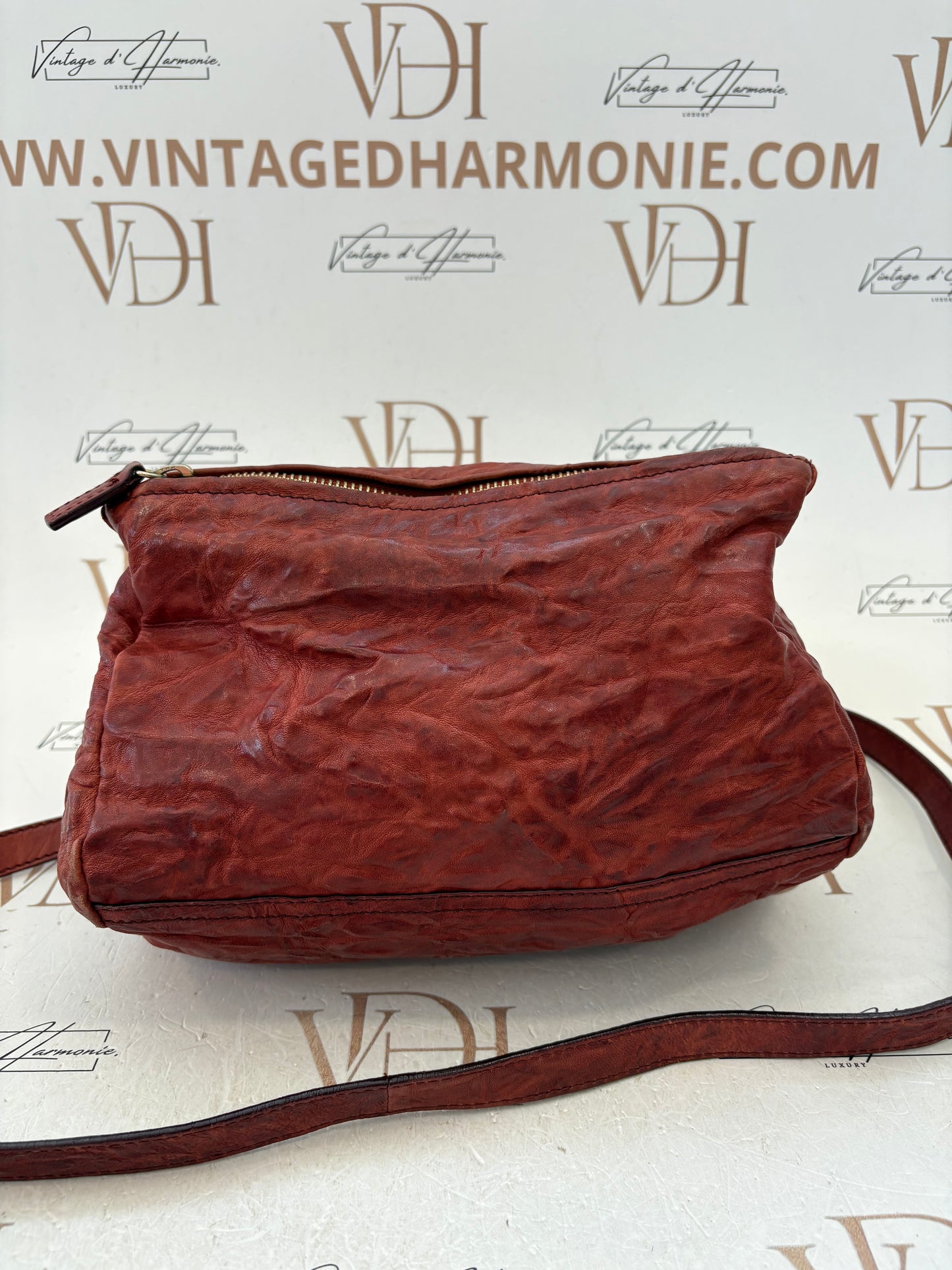 201274 - Givenchy Pandora