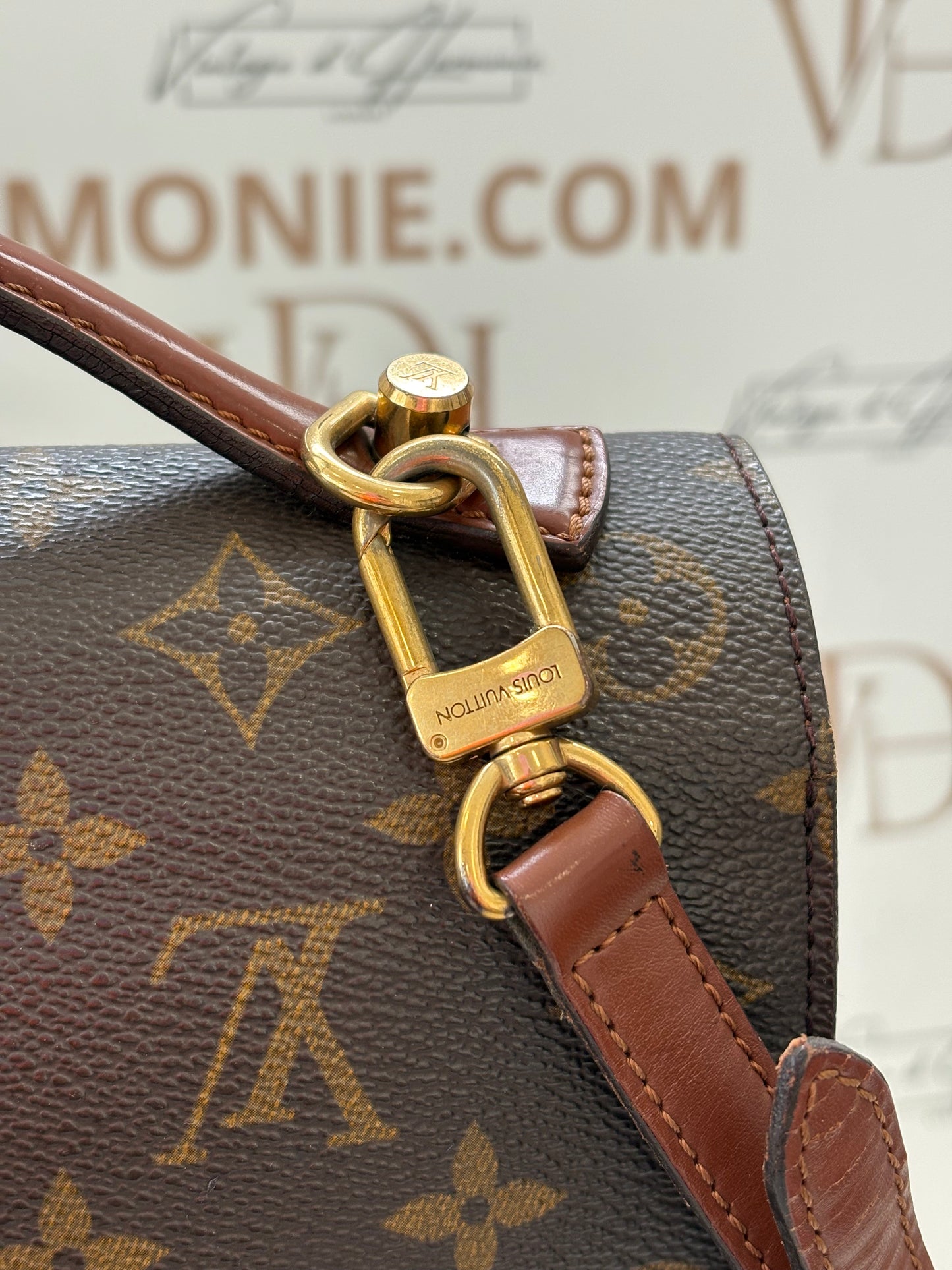 018275 - Louis Vuitton Moceau 28