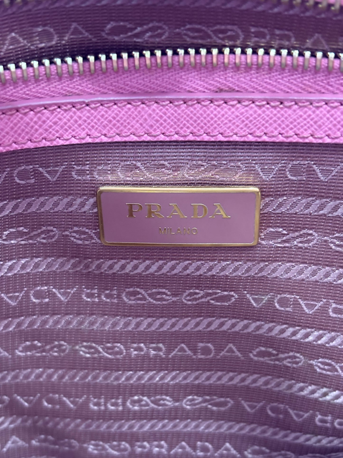 201016 - Prada Galleria Pink