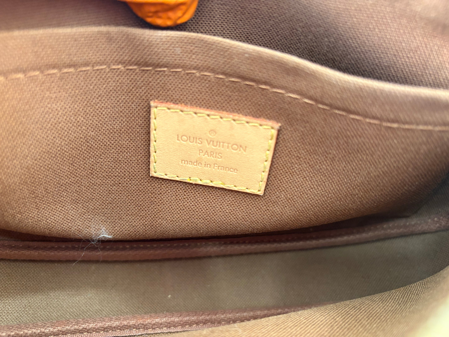 383614 - Louis Vuitton Multipochette