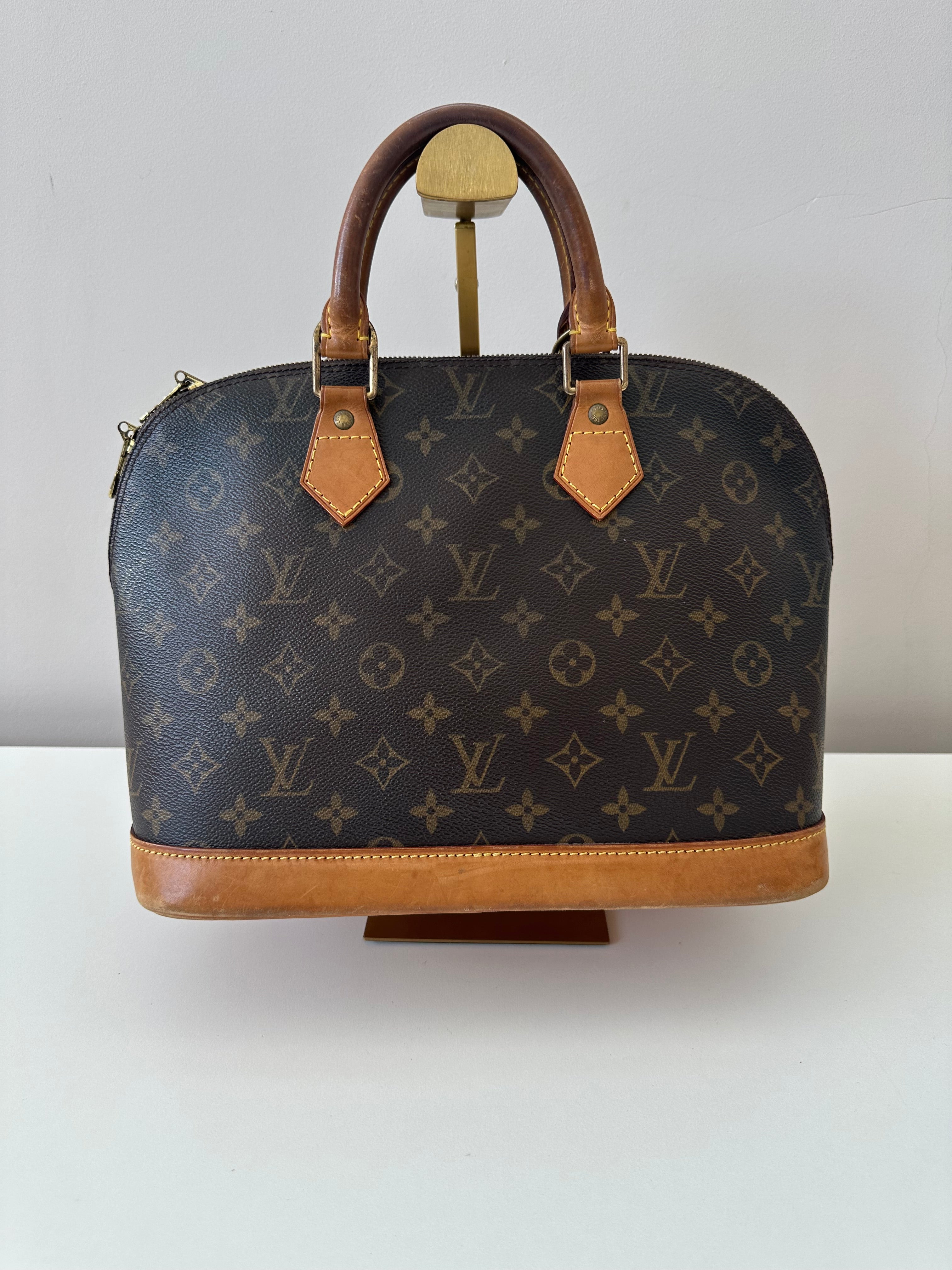 Louis Vuitton Alma