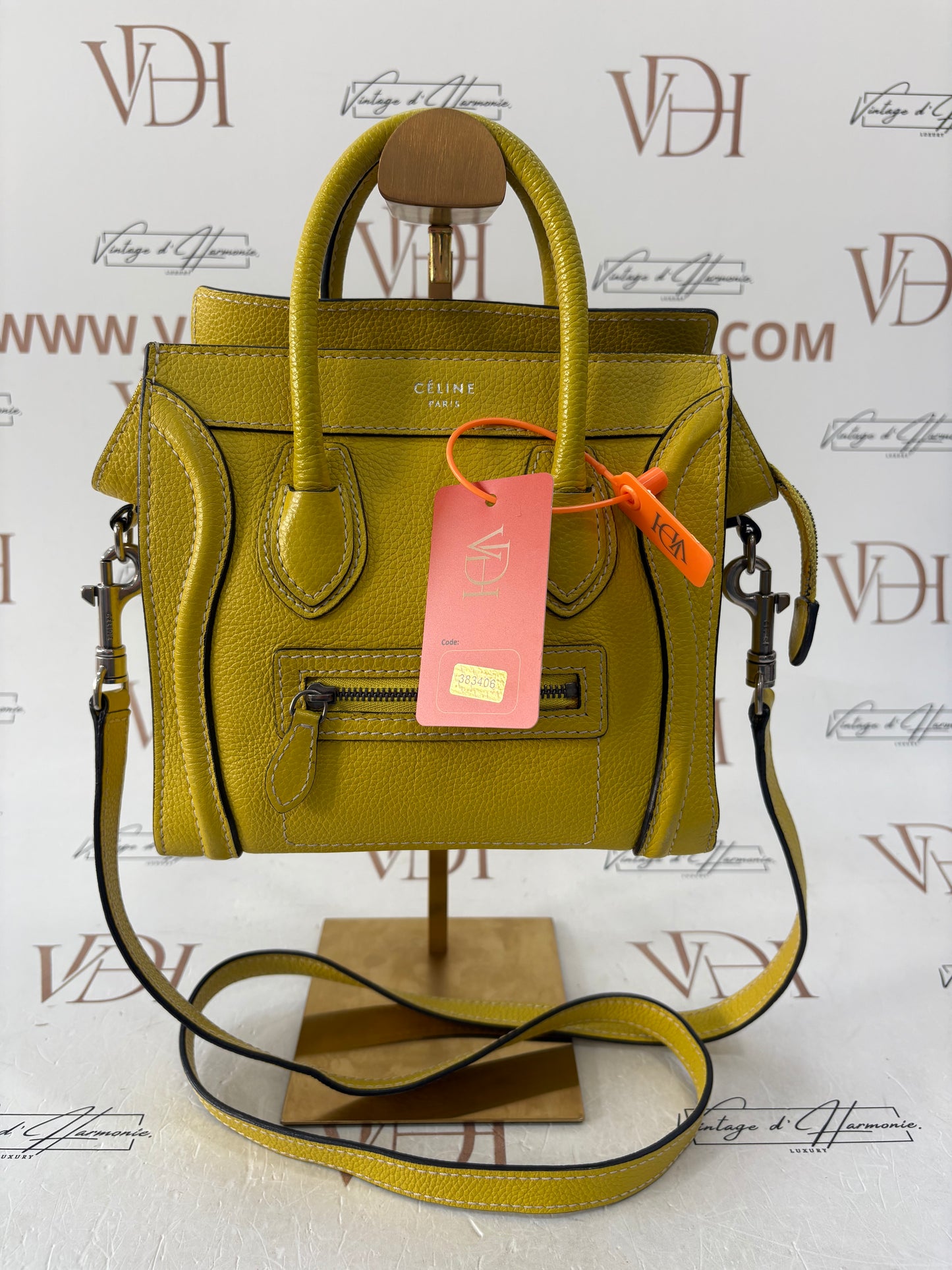 383406 - Céline Luggage