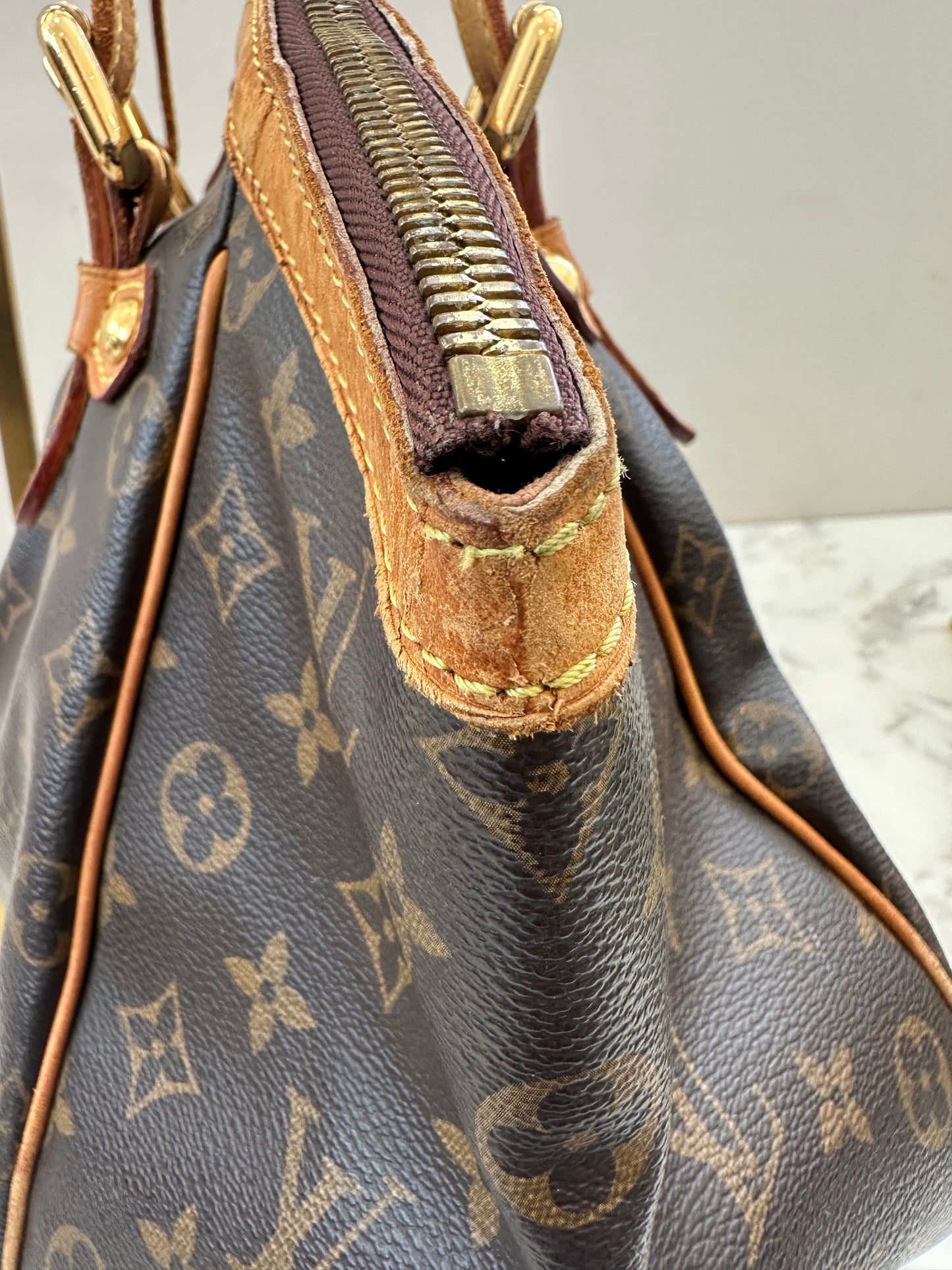 Louis Vuitton Tivoli GM