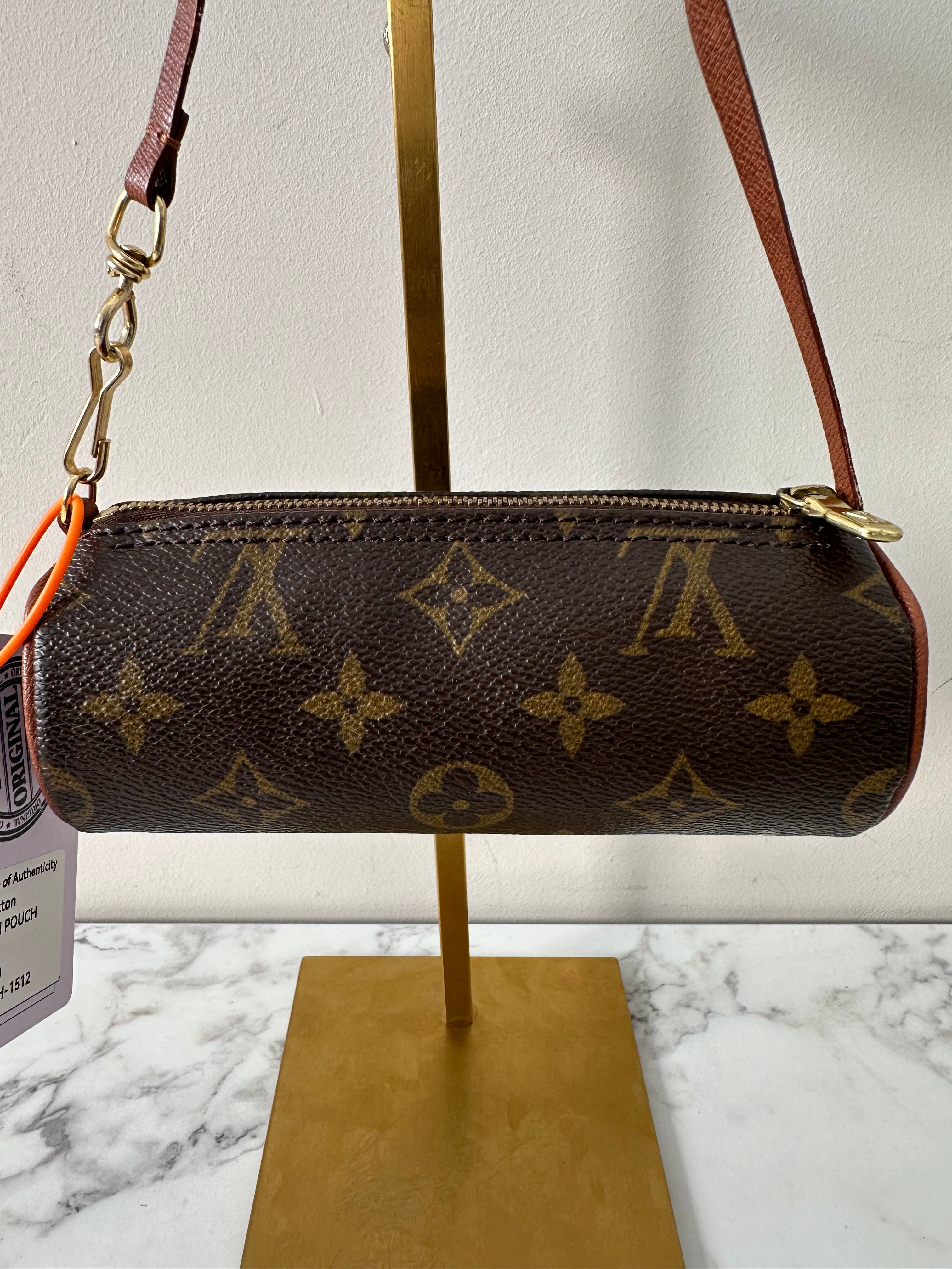 Louis Vuitton Papillon Pouch