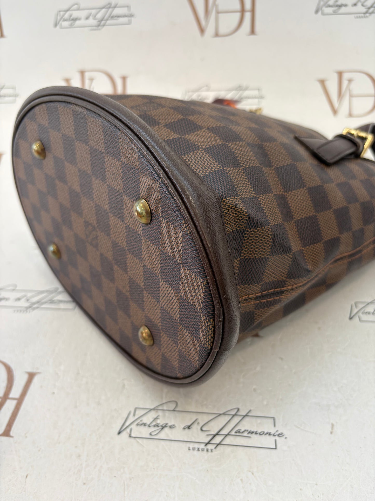 018326 - Louis Vuitton Marais