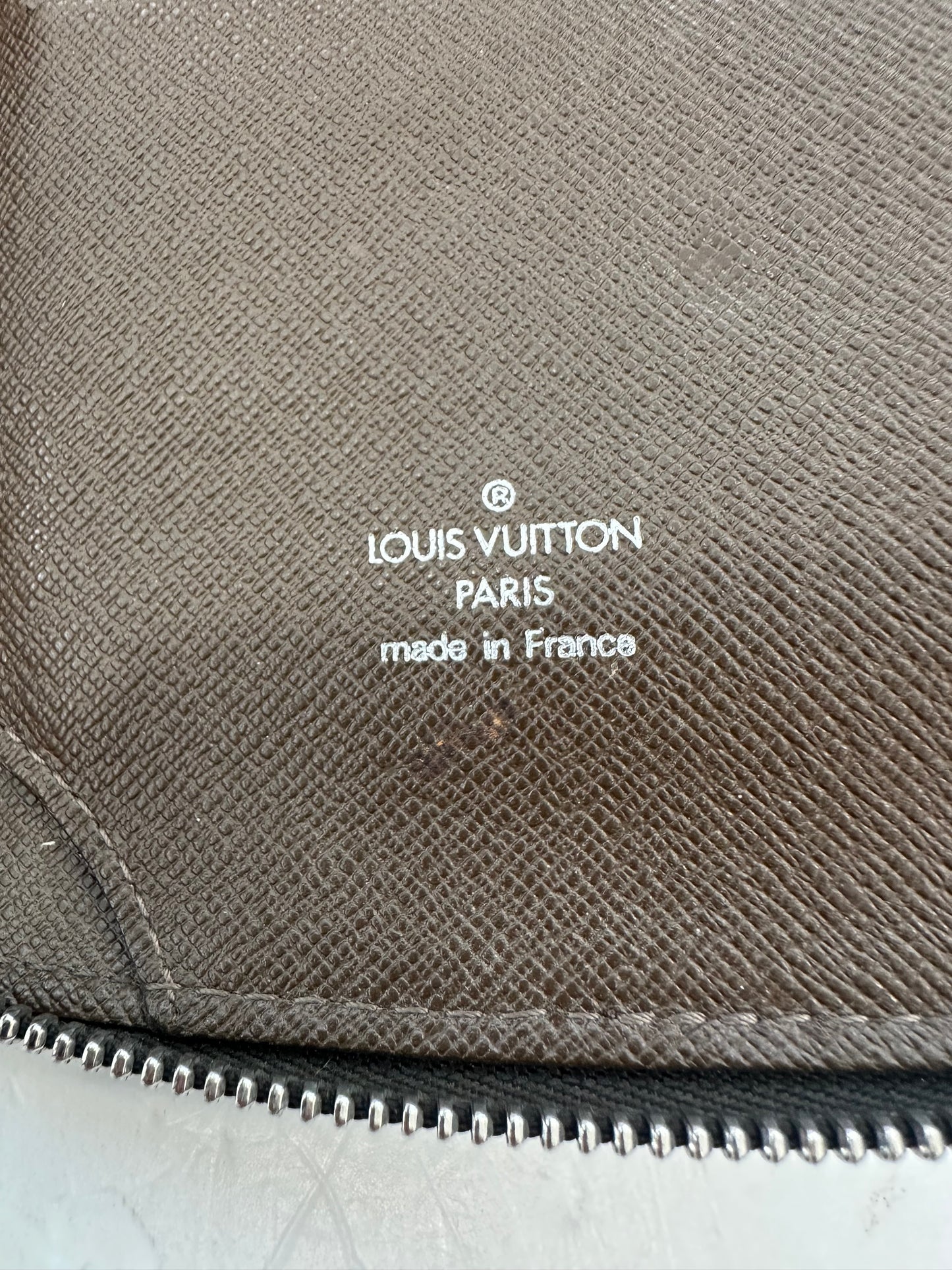 102624 - Louis Vuitton Atoll