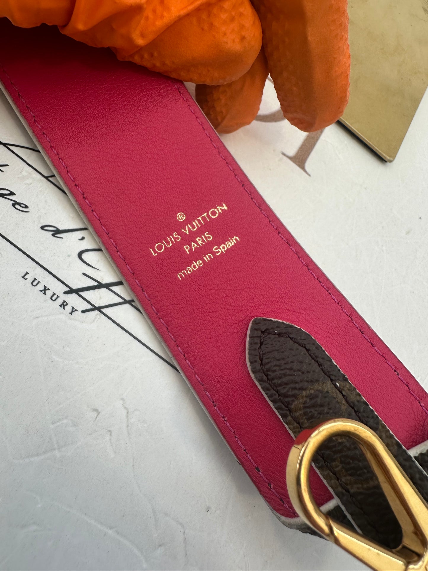 102438 - Louis Vuitton Shoulder Belt