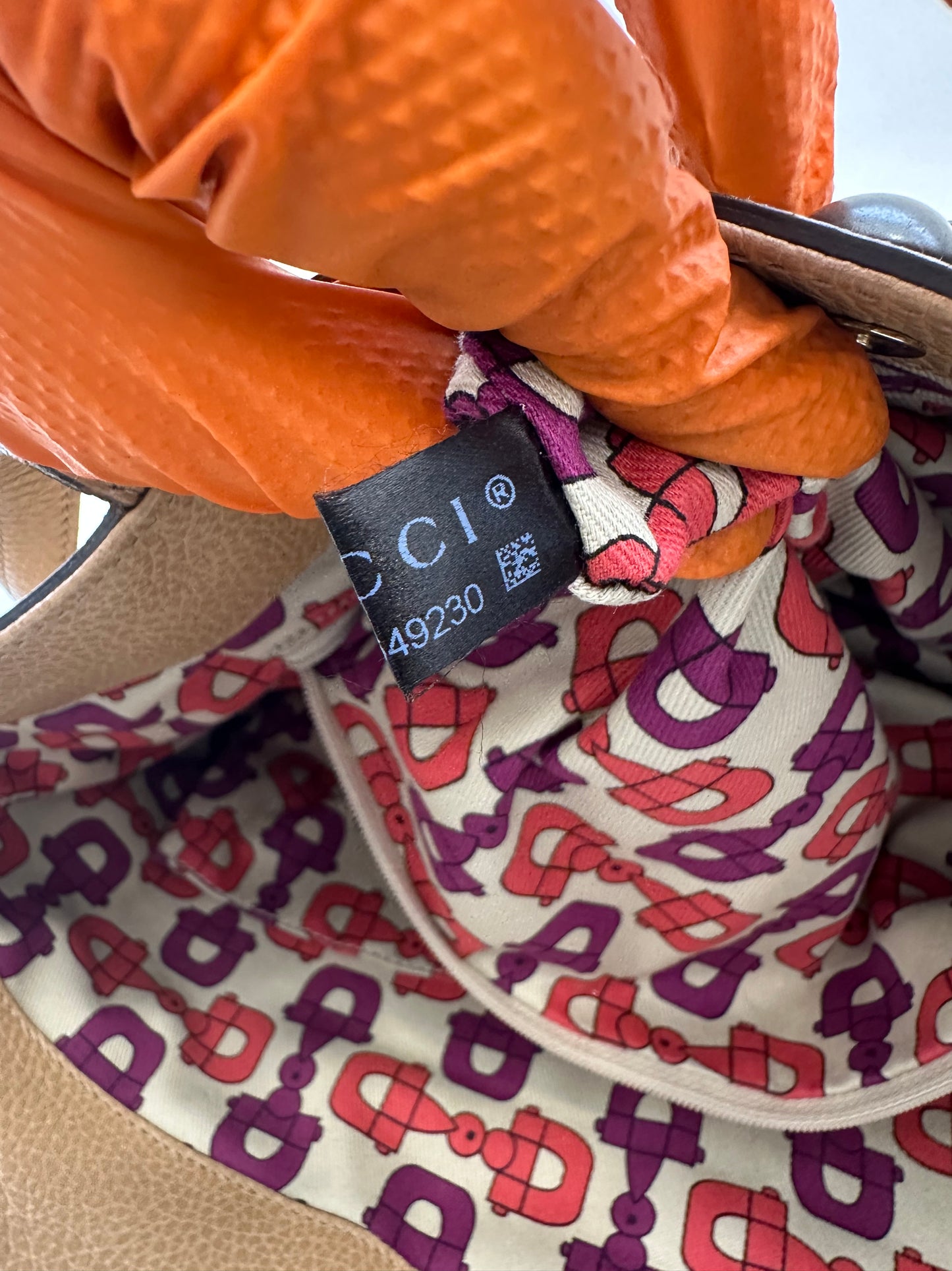 382543 - Gucci Tote
