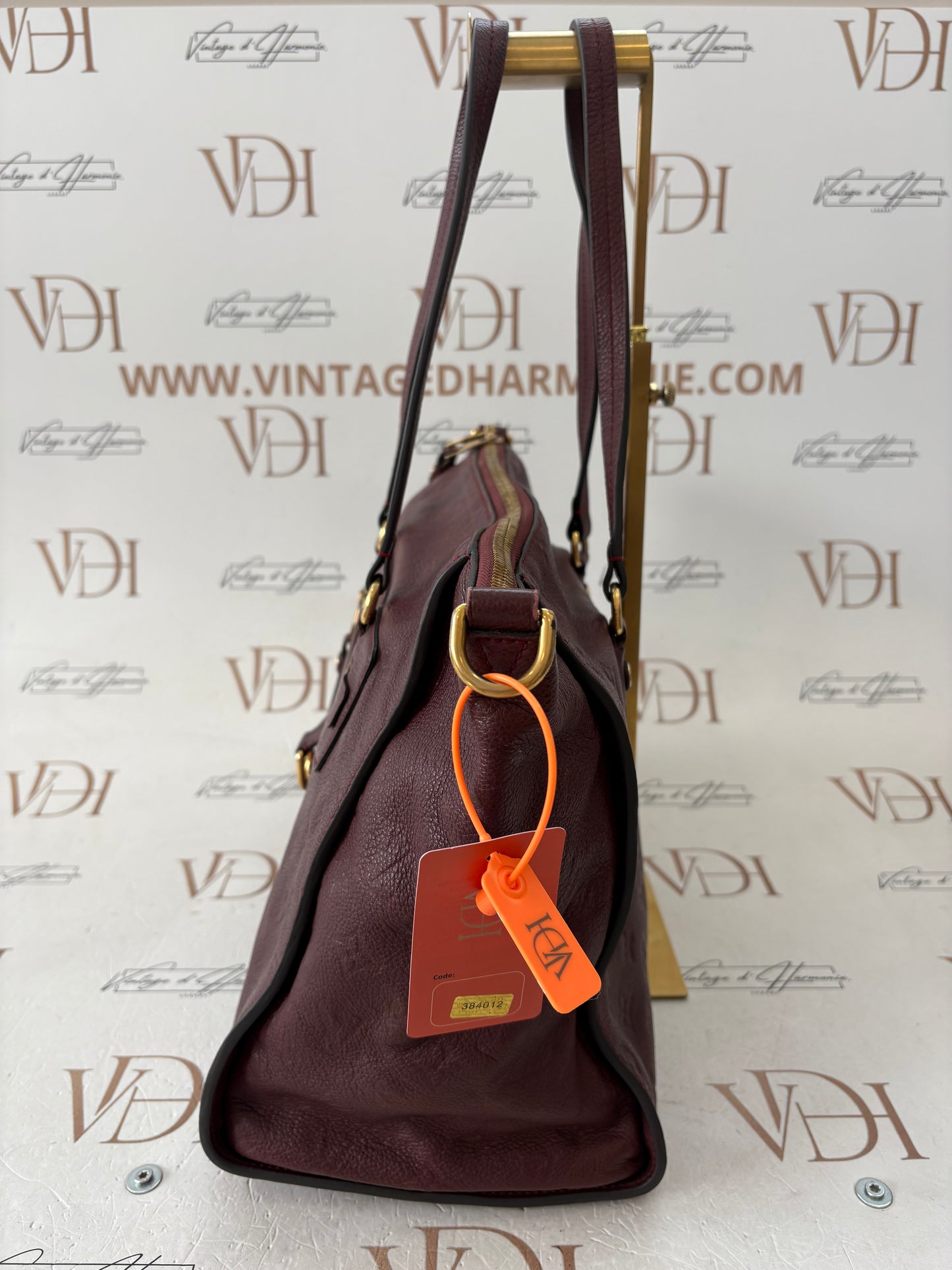 384012 - Louis Vuitton Lumineuse