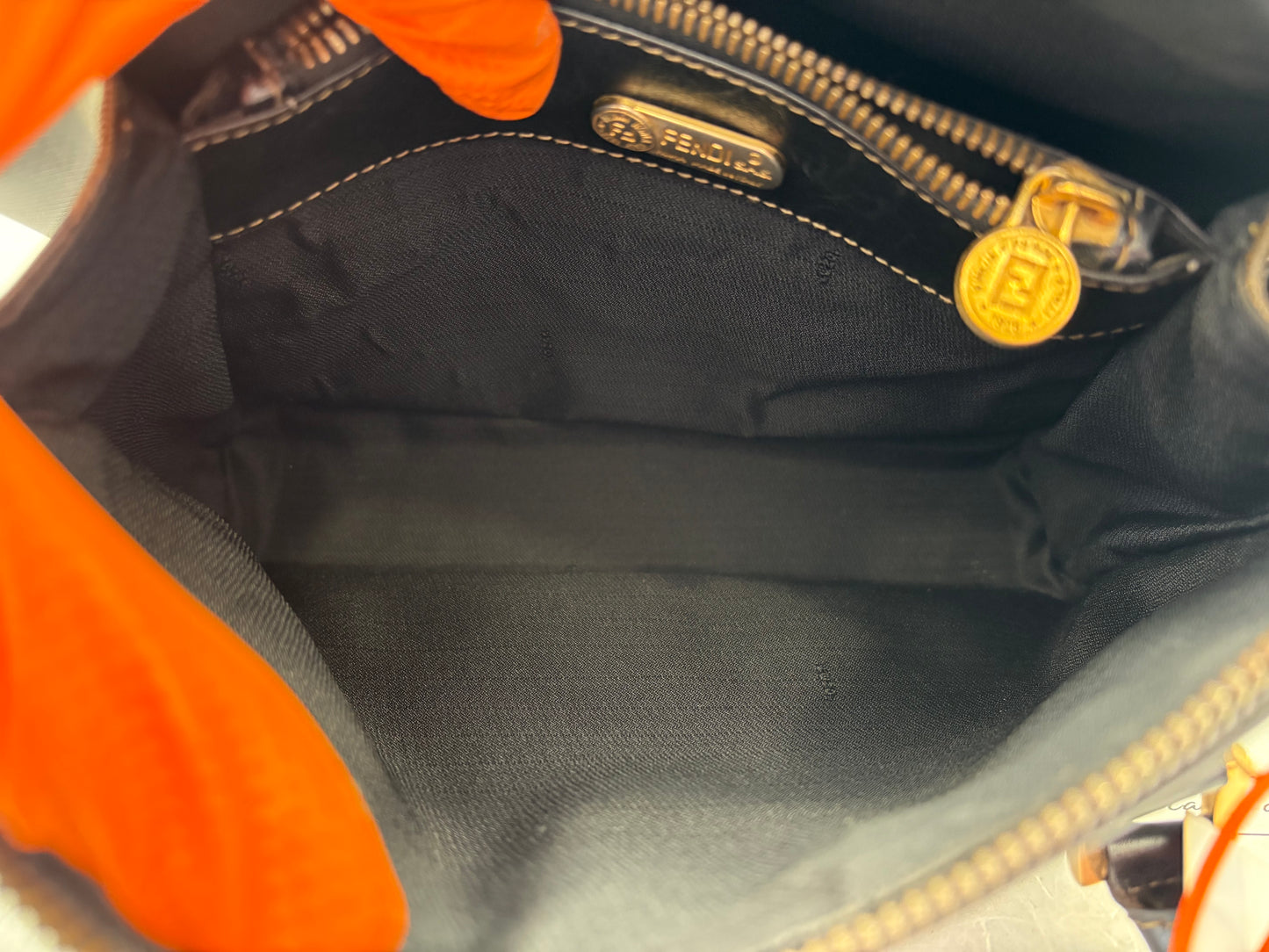 018967 - Fendi Pequin