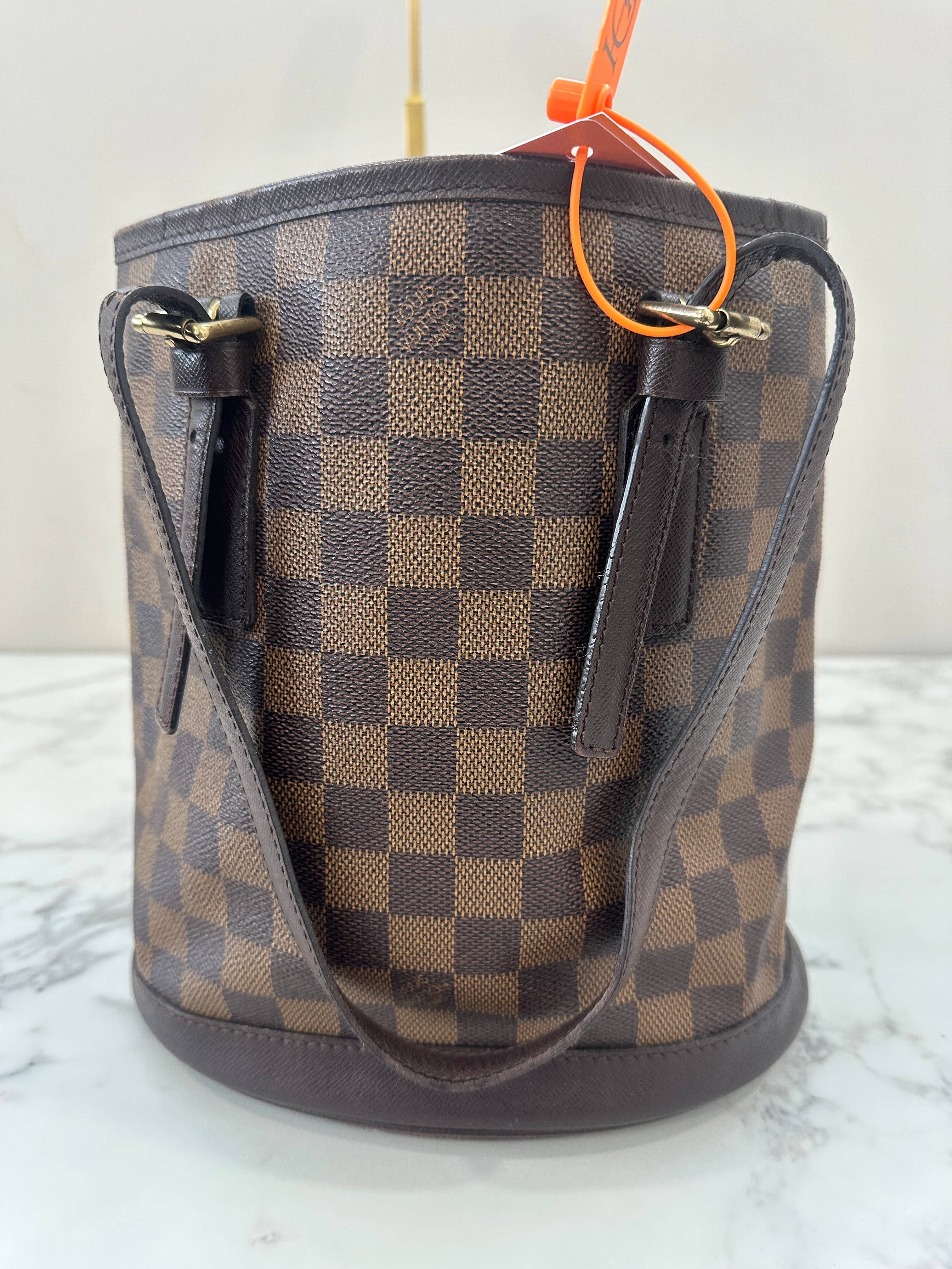 Louis Vuitton Marais Ebene