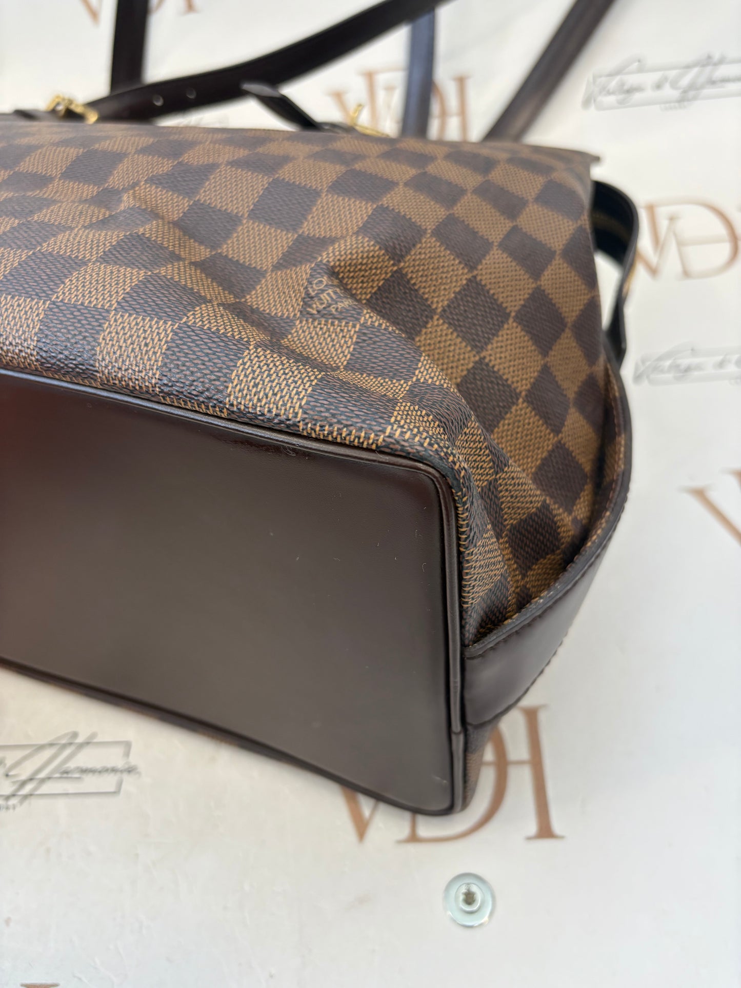 018829 - Louis Vuitton Chelsea