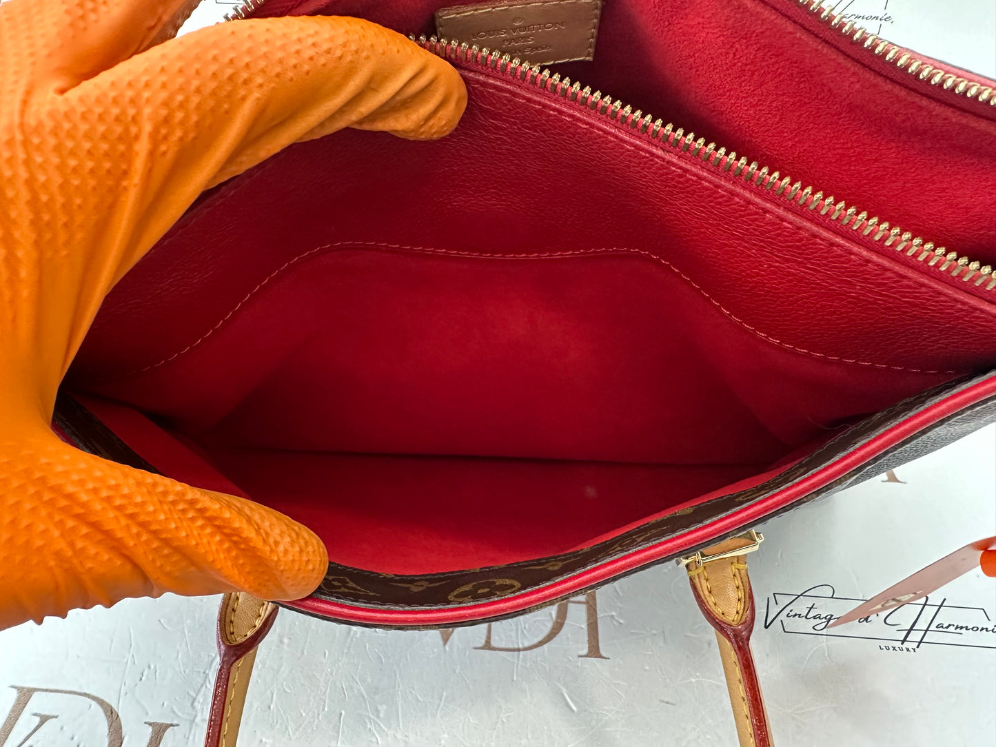 382822 - Louis Vuitton Pallas