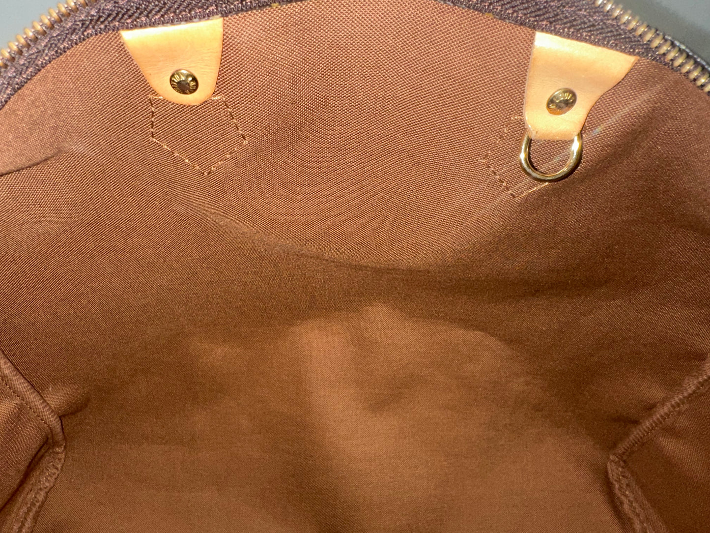 Louis Vuitton Speedy 40