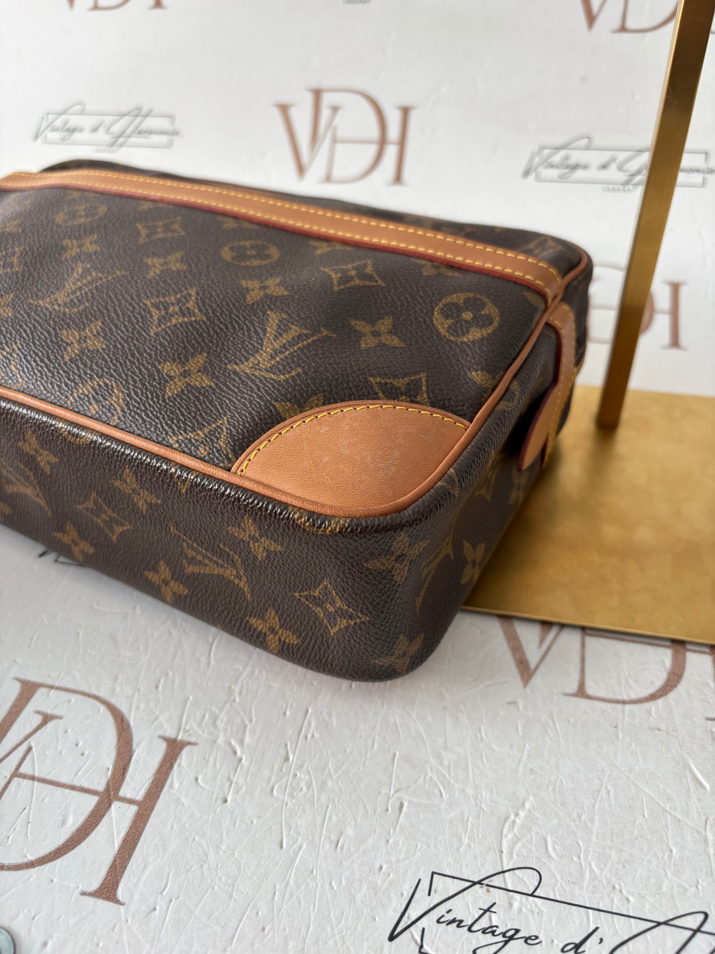 018927 - Louis Vuitton Compiegne 28
