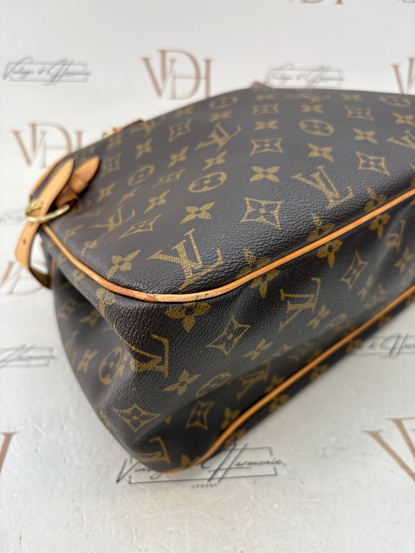 018255 - Louis Vuitton Batignolles Horizontal