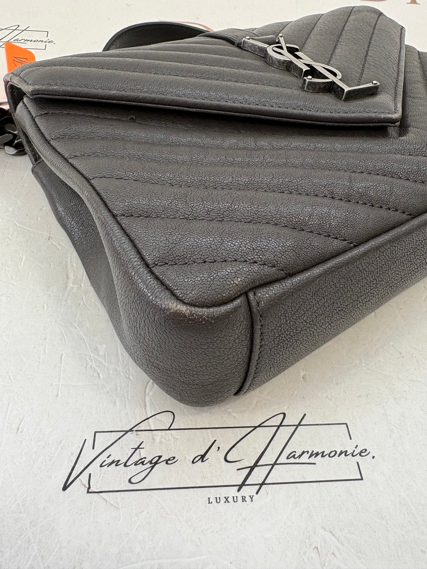 383407 - Saint Laurent College
